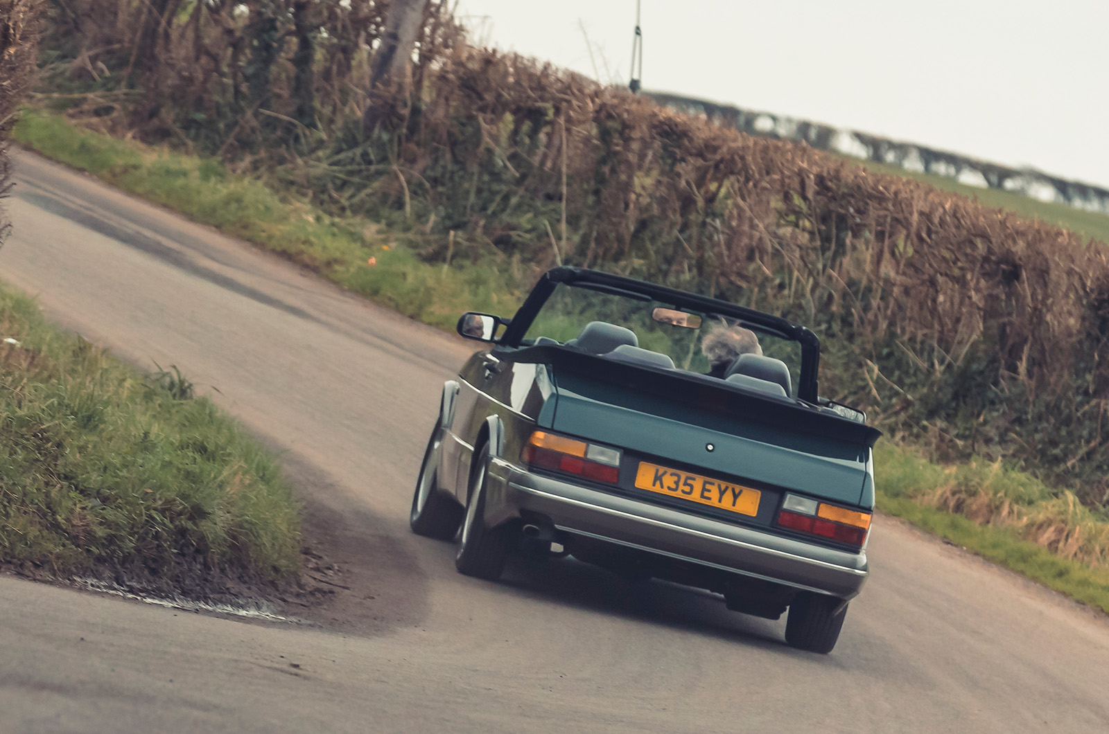 Classic & Sports Car – Saab 900s: safe as houses