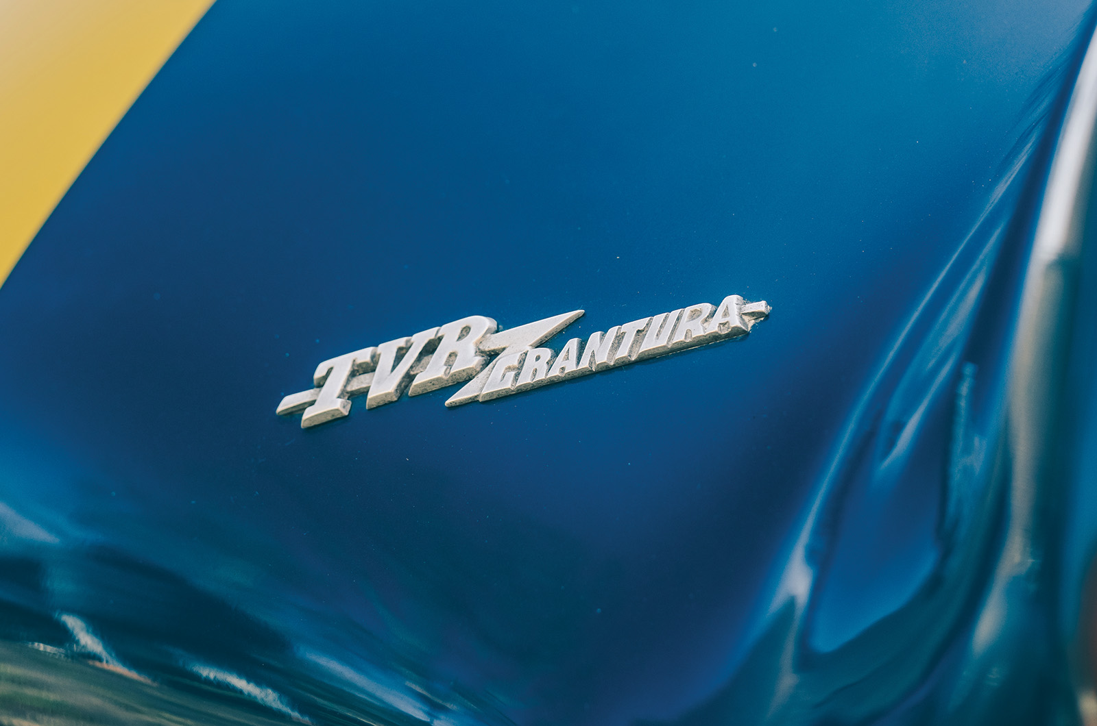 Classic & Sports Car – TVR Grantura: slip-sliding away