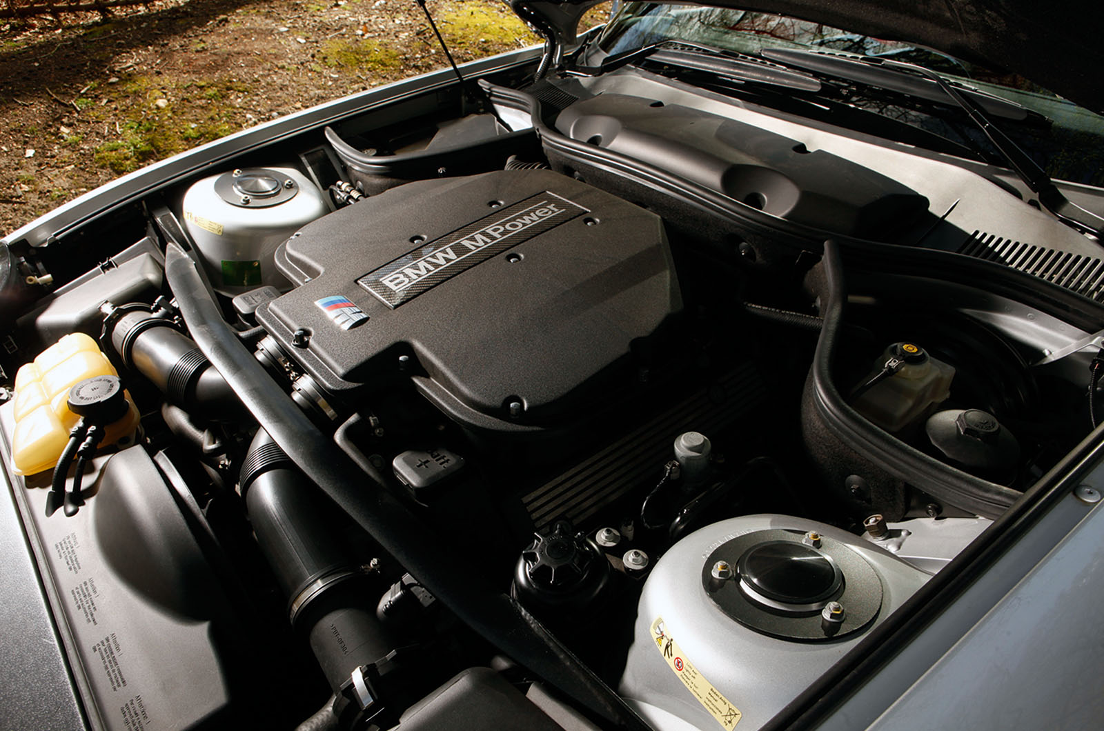 Classic & Sports Car – BMW Z8: history repeating?