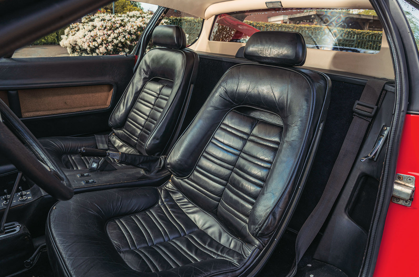 Classic & Sports Car – Ferrari 365GT4 BB vs 512BB vs 512BBi: boxing clever