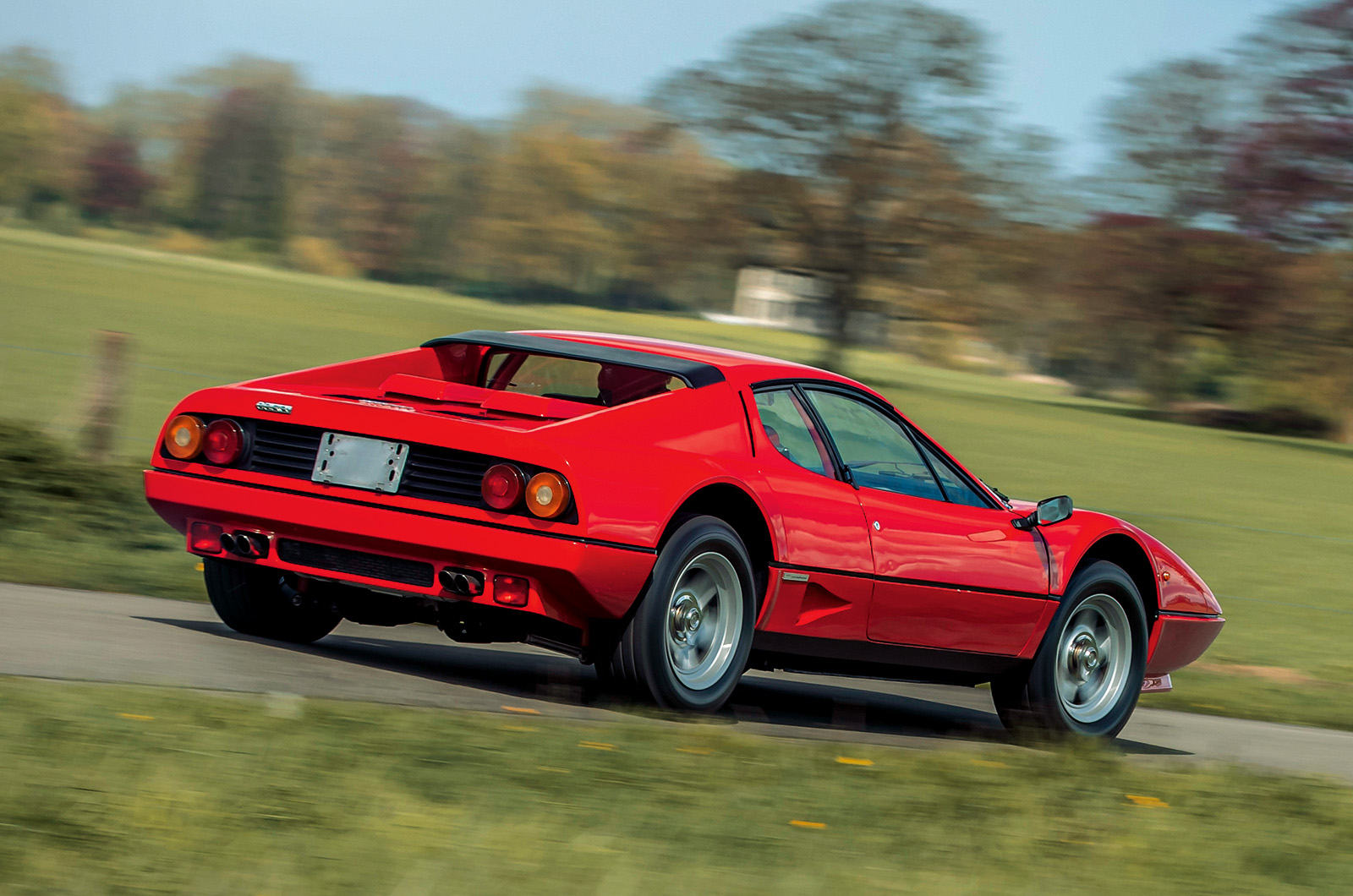 Classic & Sports Car – Ferrari 365GT4 BB vs 512BB vs 512BBi: boxing clever