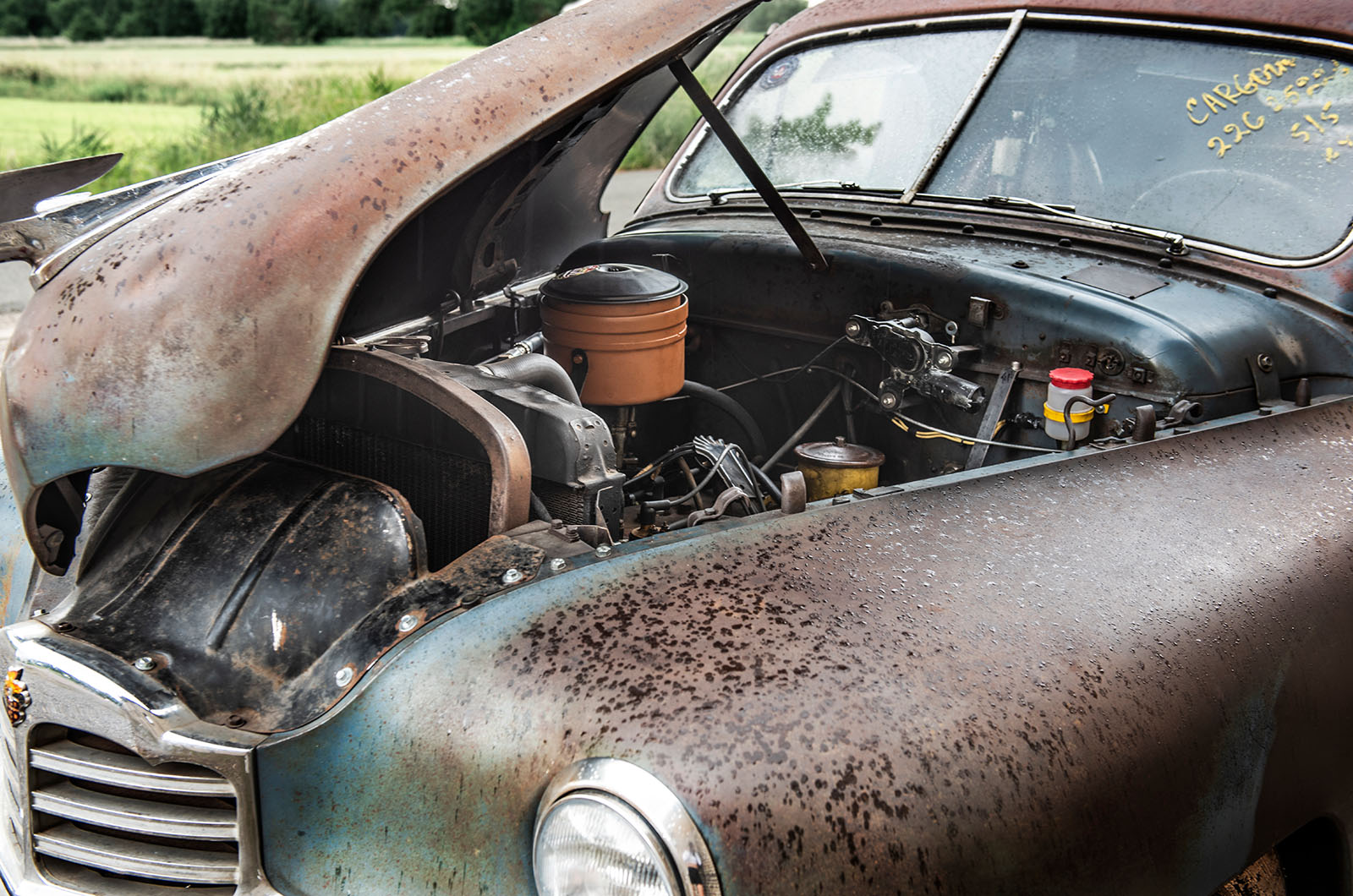 Classic & Sports Car – Lincoln, Buick and Packard: rust in peace