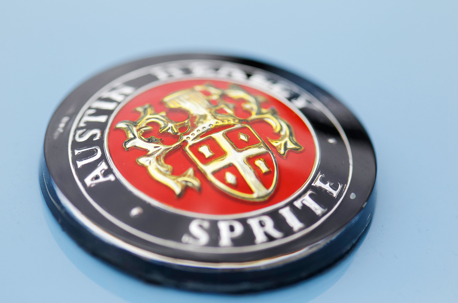 Classic & Sports Car – Austin-Healey Sprite vs Toyota Sports 800 vs Fiat 850 Sport Spider: the little league