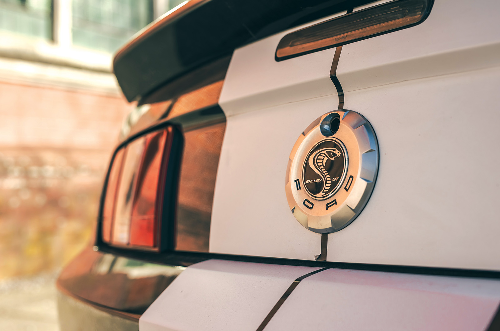 Classic & Sports Car – MG XPower SV vs Shelby Mustang GT: transatlantic battle