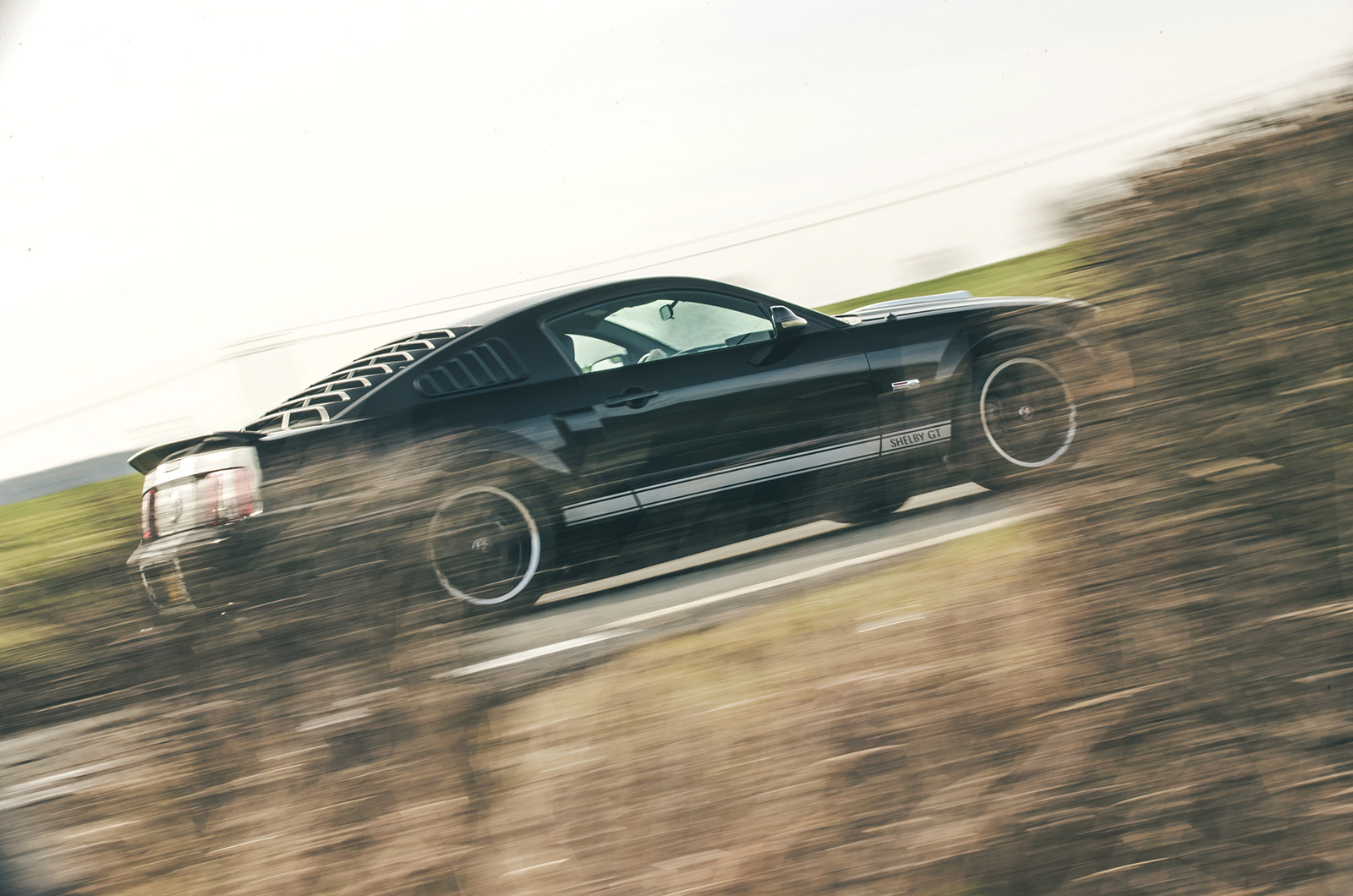 Classic & Sports Car – MG XPower SV vs Shelby Mustang GT: transatlantic battle