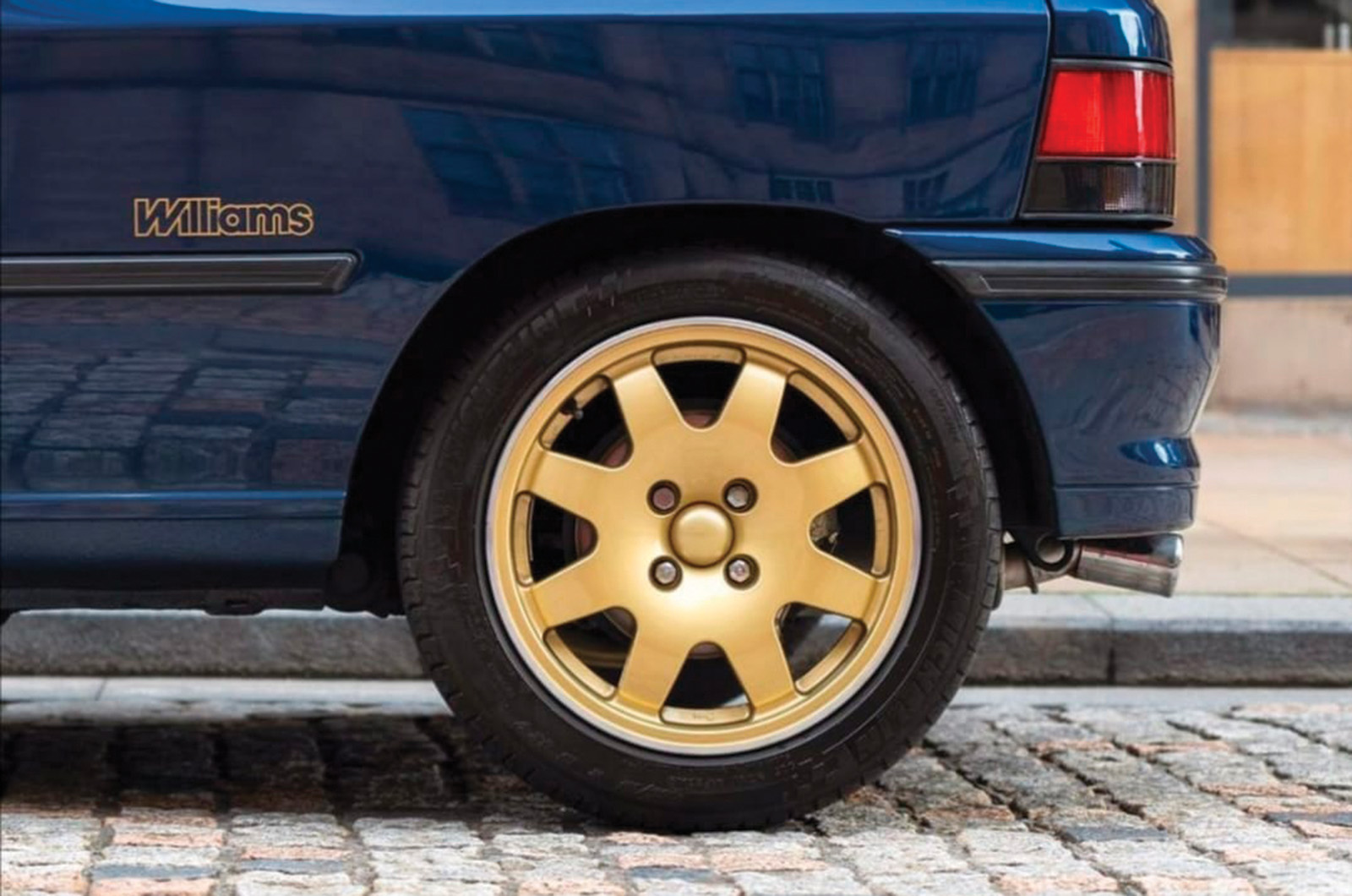 Classic & Sports Car – Your classic: Renault Clio Williams