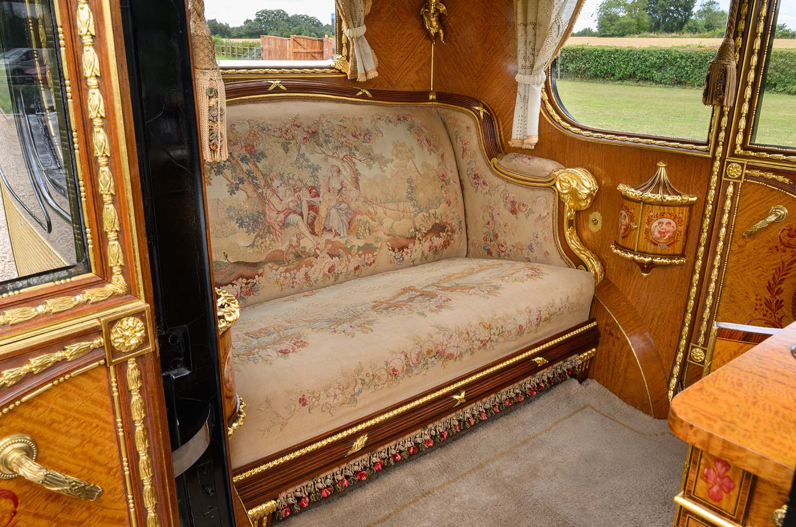 Classic & Sports Car – Unique Rolls-Royce Phantom to dazzle at Concours of Elegance 2025