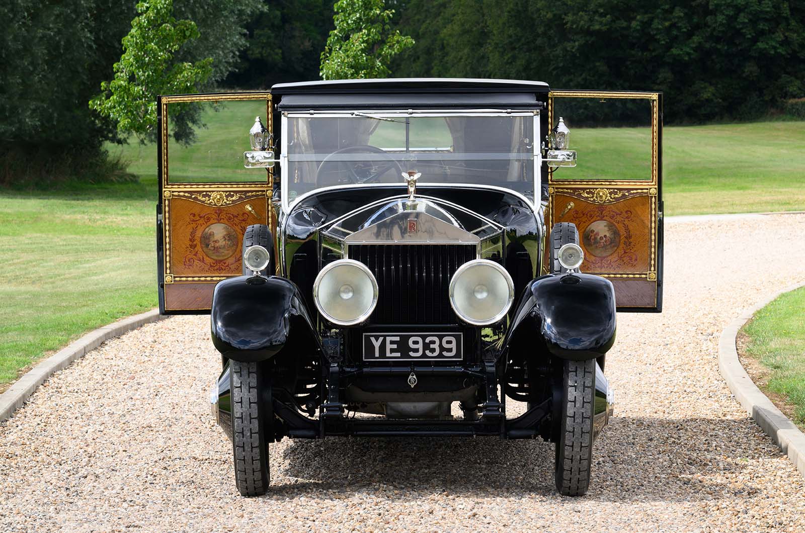 Classic & Sports Car – Unique Rolls-Royce Phantom to dazzle at Concours of Elegance 2025