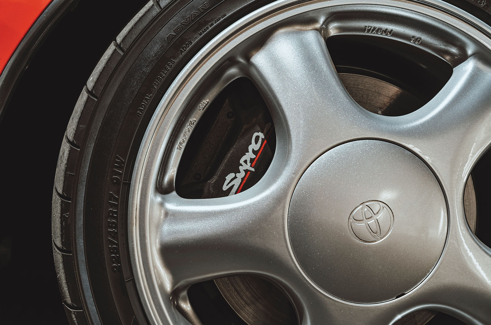 Classic & Sports Car – Toyota Supra vs Nissan Skyline GT-R vs Honda S2000: fast, furious and fantastic