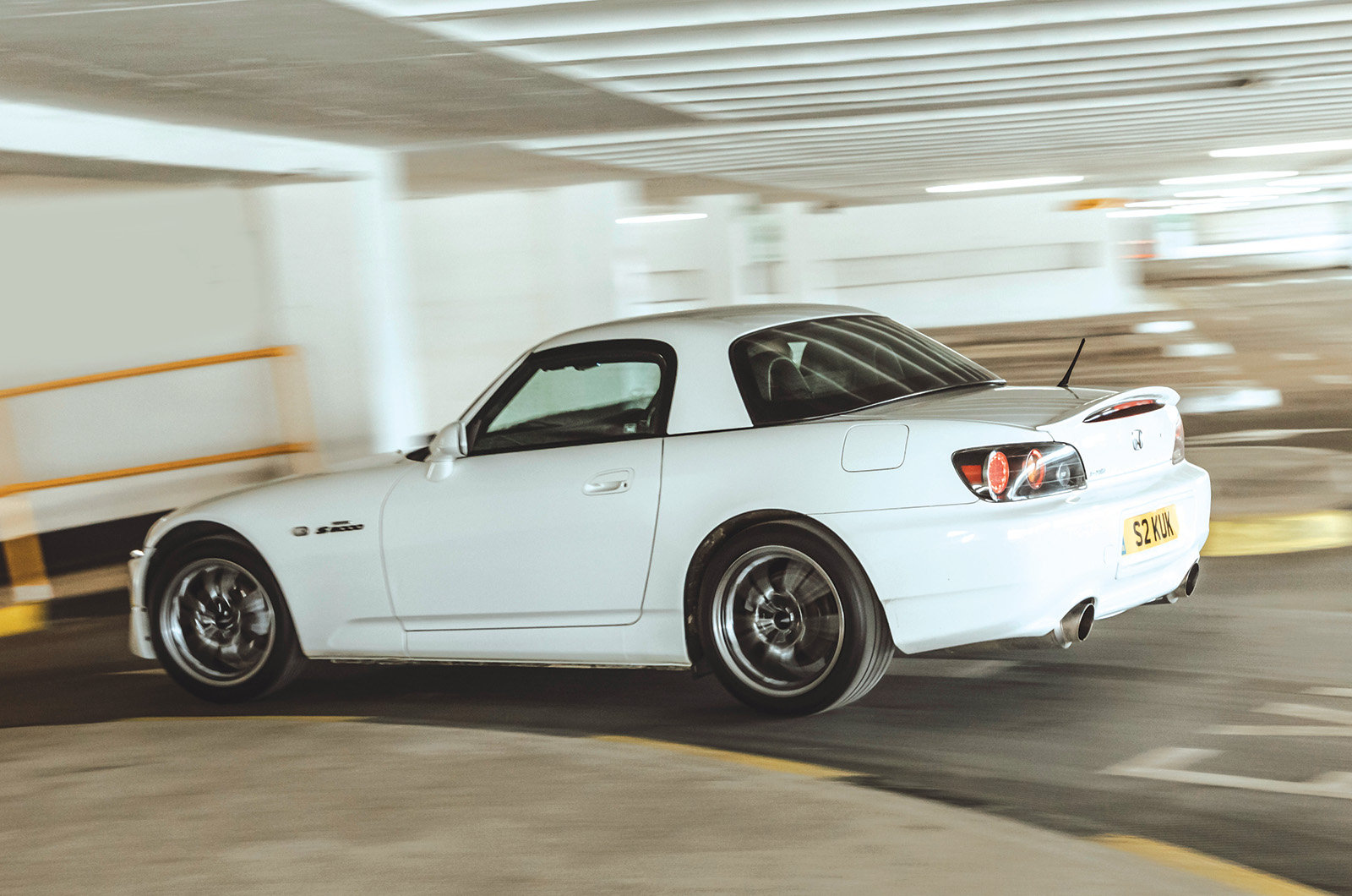 Classic & Sports Car – Toyota Supra vs Nissan Skyline GT-R vs Honda S2000: fast, furious and fantastic