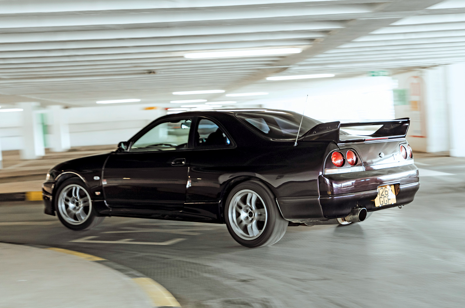 Classic & Sports Car – Toyota Supra vs Nissan Skyline GT-R vs Honda S2000: fast, furious and fantastic