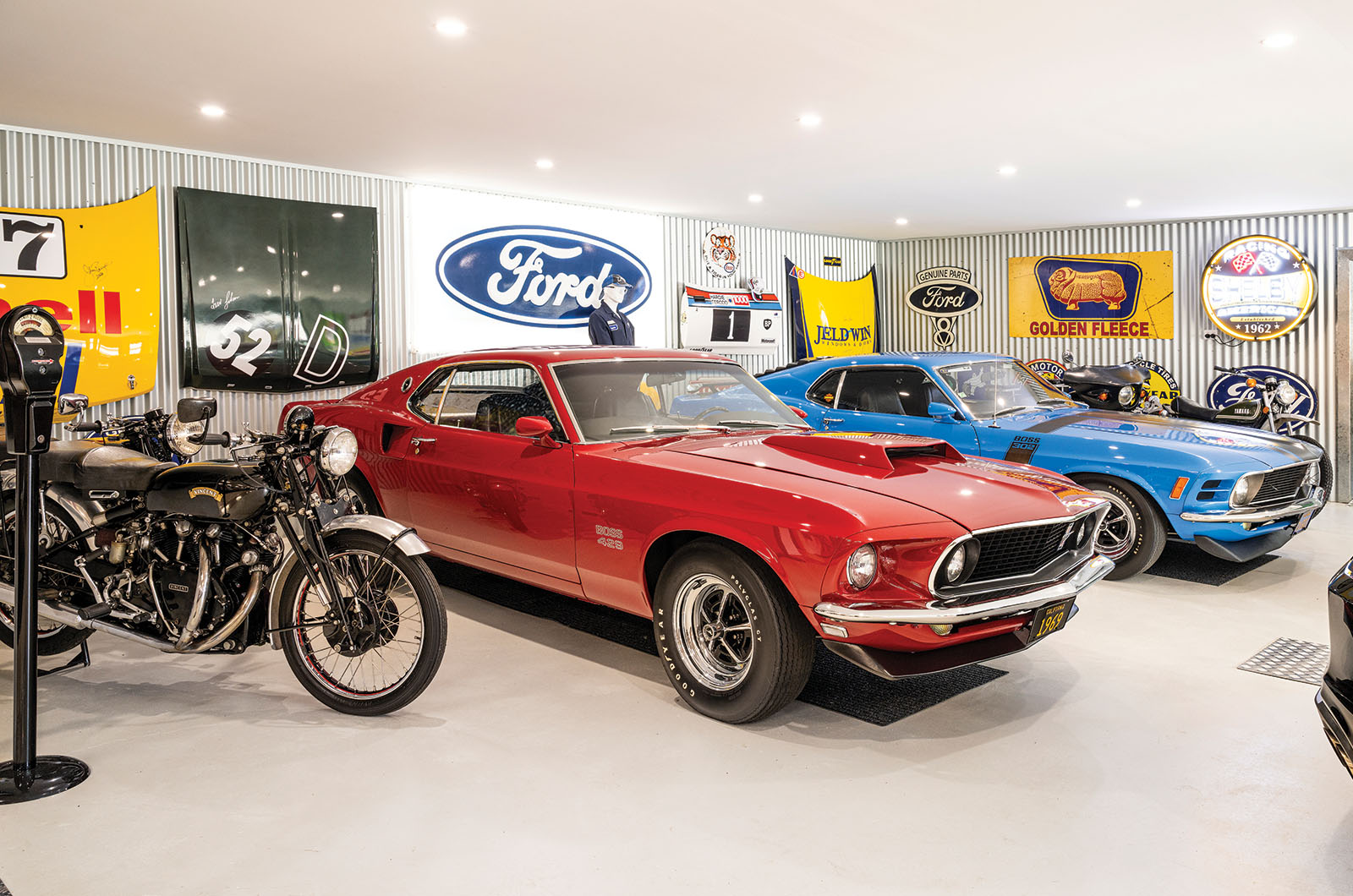 Classic & Sports Car – Australian muscle car collection: thunder down under