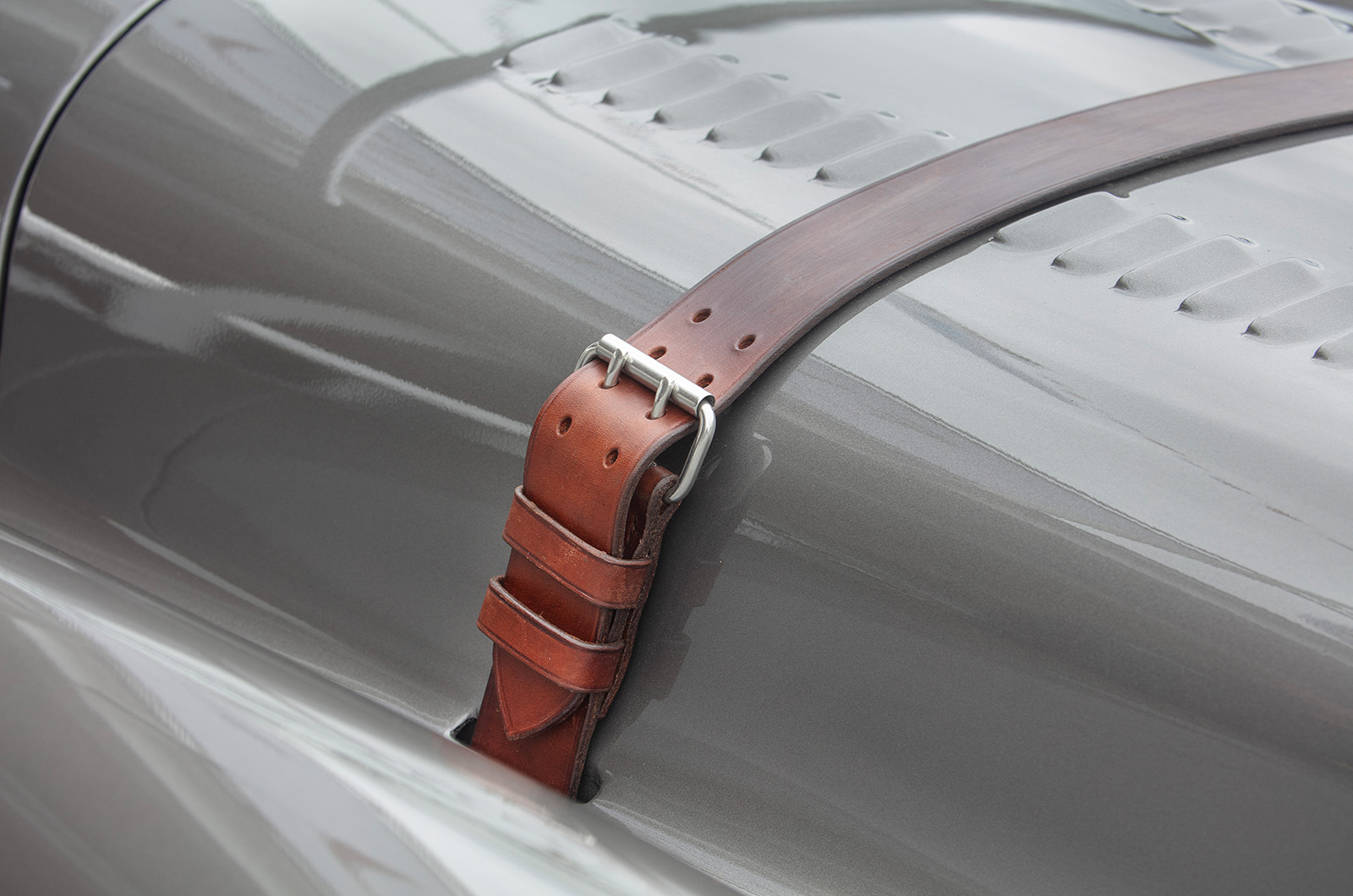 Classic & Sports Car – Jaguar SS100: Goodwood’s first winner