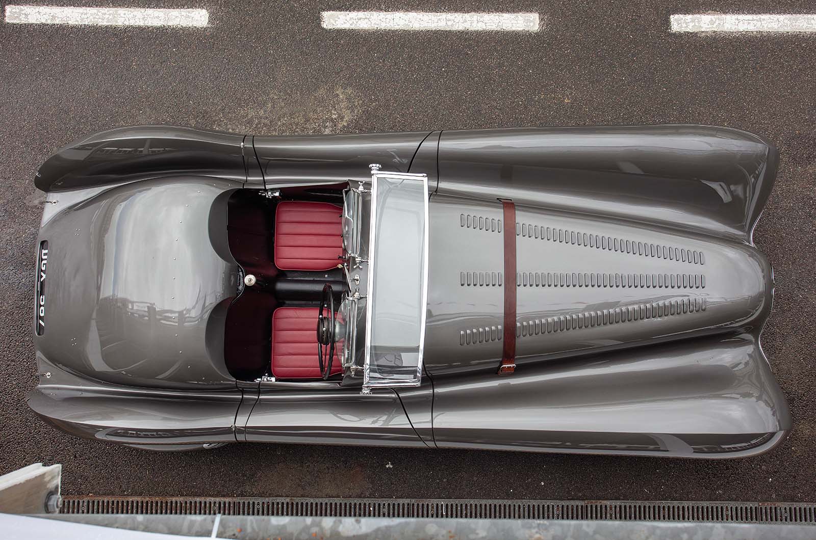 Classic & Sports Car – Jaguar SS100: Goodwood’s first winner