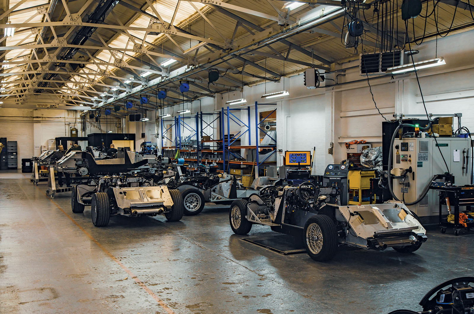 Classic & Sports Car – Classic shrine: Morgan Experience Centre