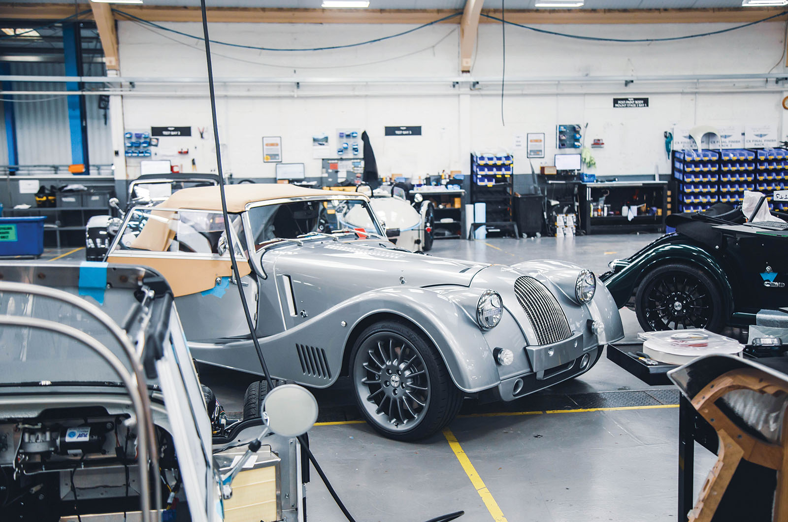 Classic & Sports Car – Classic shrine: Morgan Experience Centre