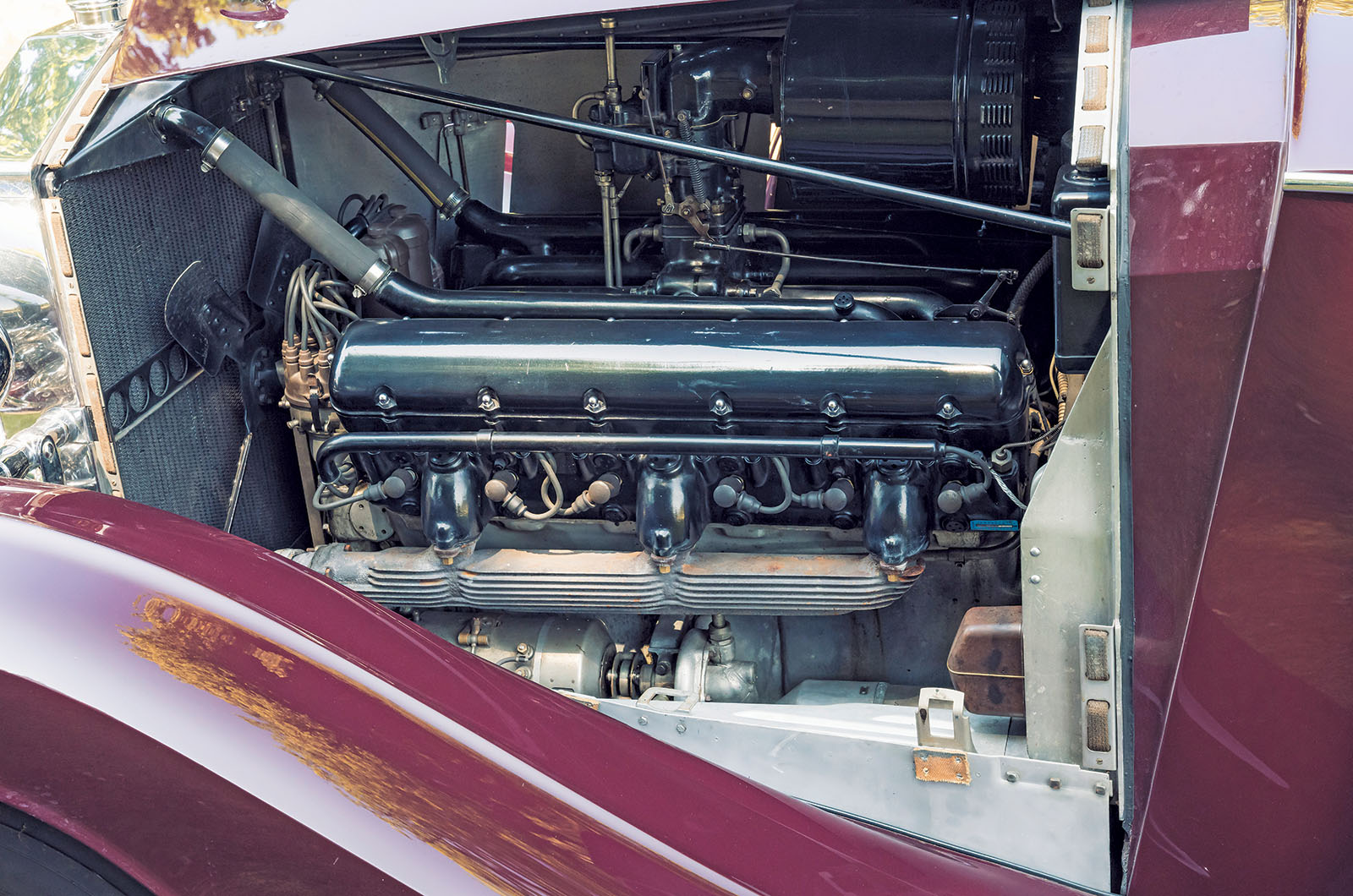 Classic & Sports Car – Rolls-Royce Phantom: 100 years at the top