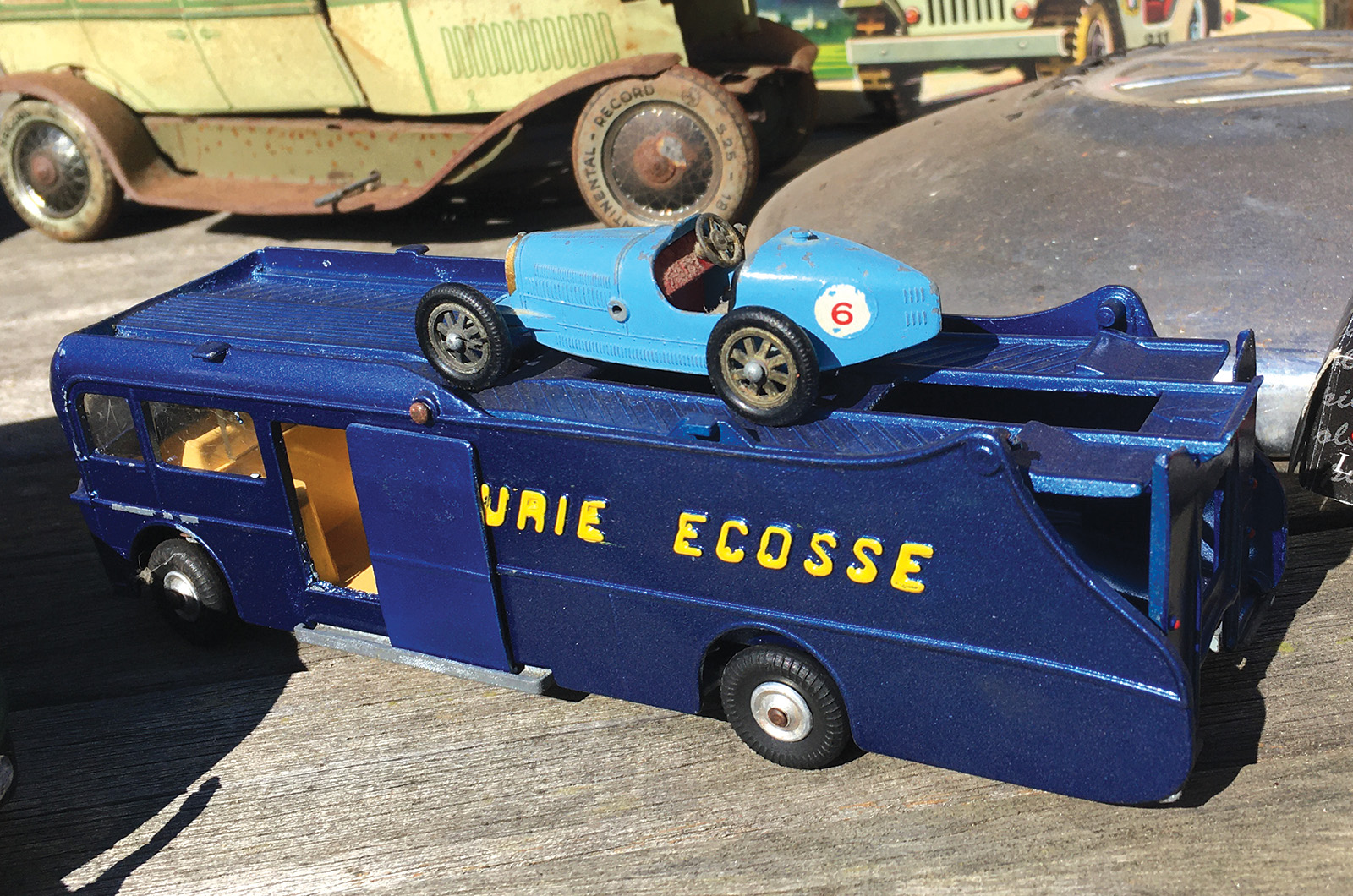 Classic & Sports Car – Also in my garage: classic Volkswagens