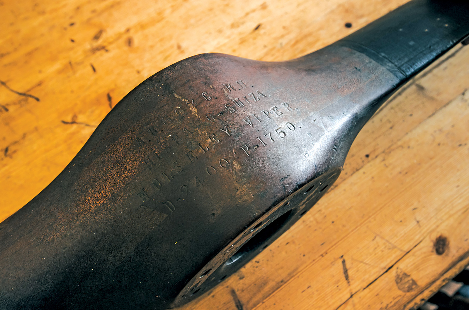 Classic & Sports Car – Also in my garage: wooden propellers and butterflies