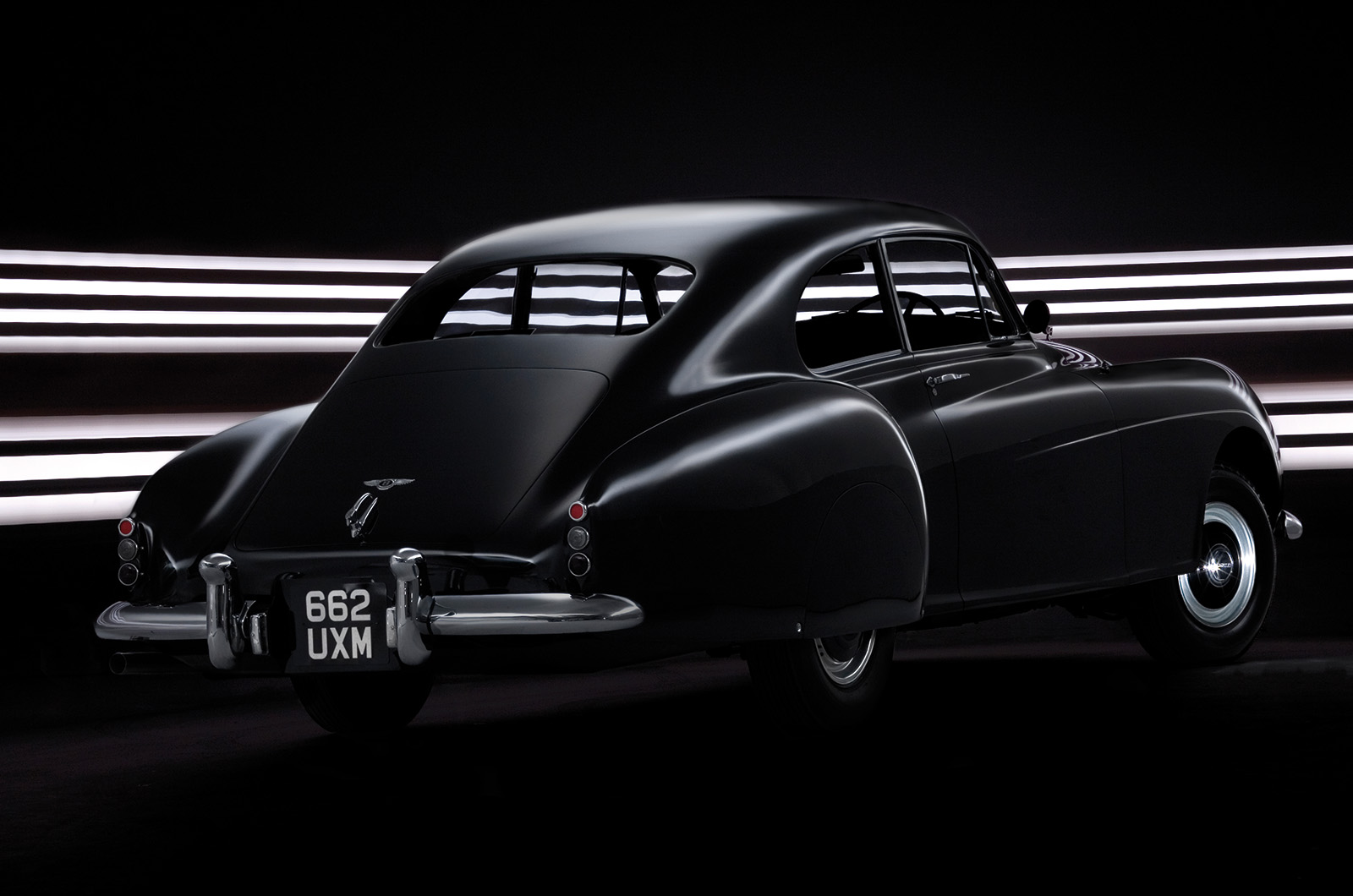 Classic & Sports Car – Bentley R-type Continental: elegance in excelsis