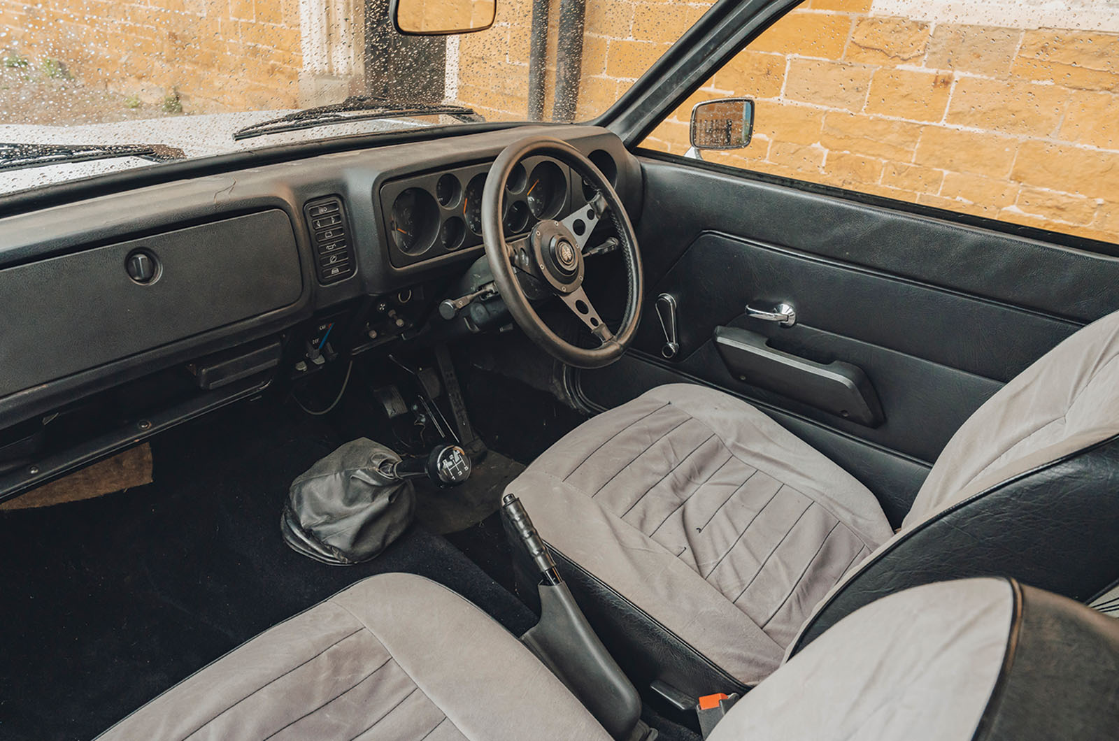 Classic & Sports Car – Ford Capri II vs Toyota Celica vs Vauxhall Firenza: style on a budget