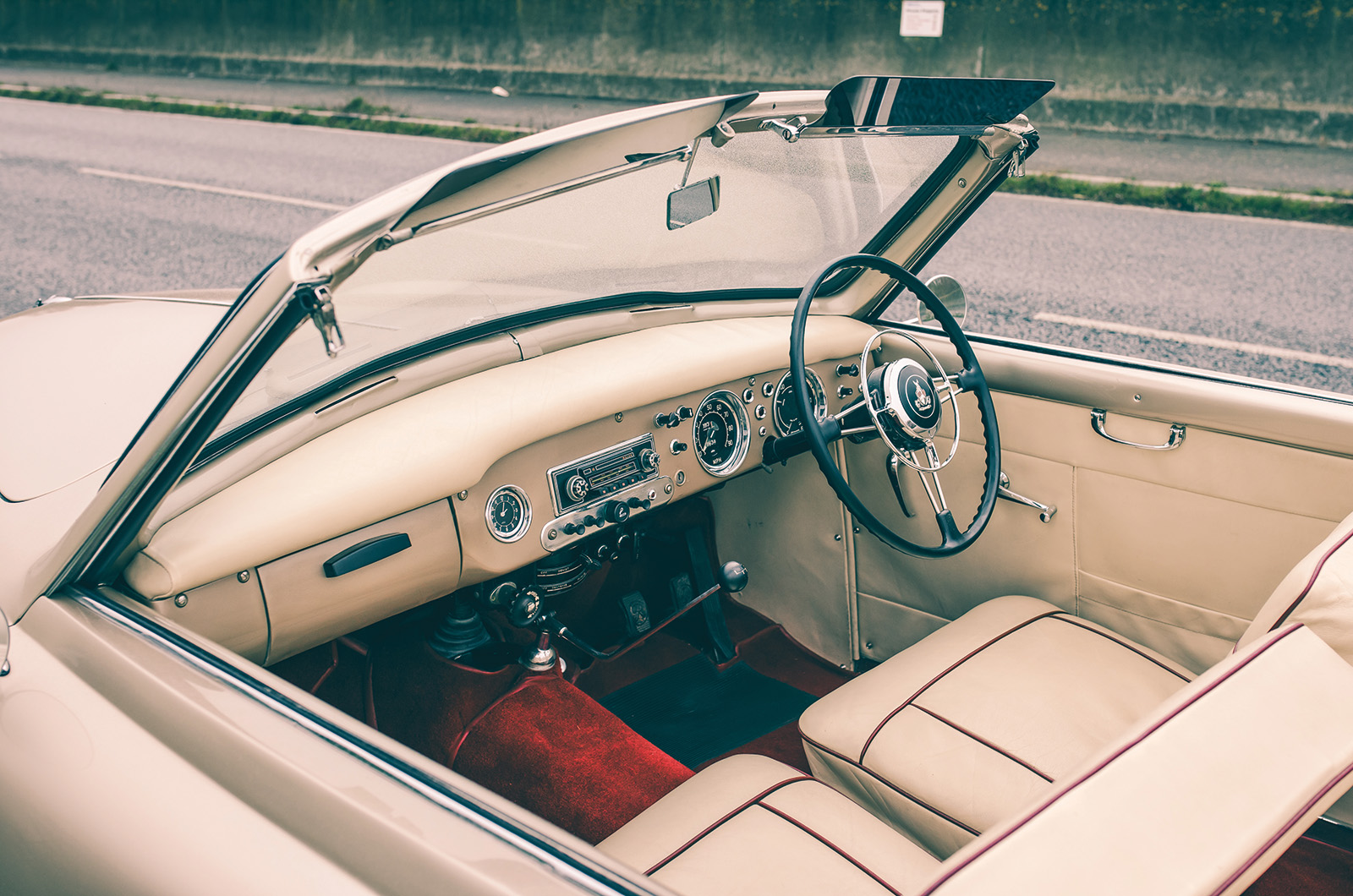 Classic & Sports Car – Rover 90: Pinin Farina and Mulliner’s unique cabriolet