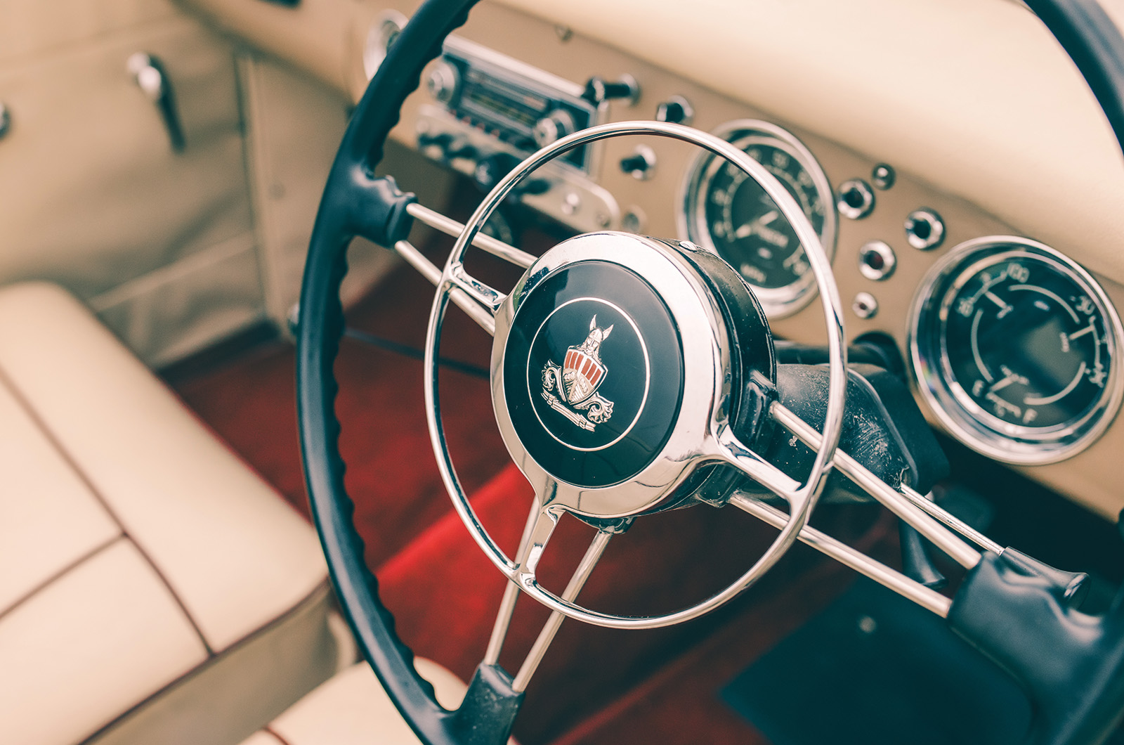 Classic & Sports Car – Rover 90: Pinin Farina and Mulliner’s unique cabriolet