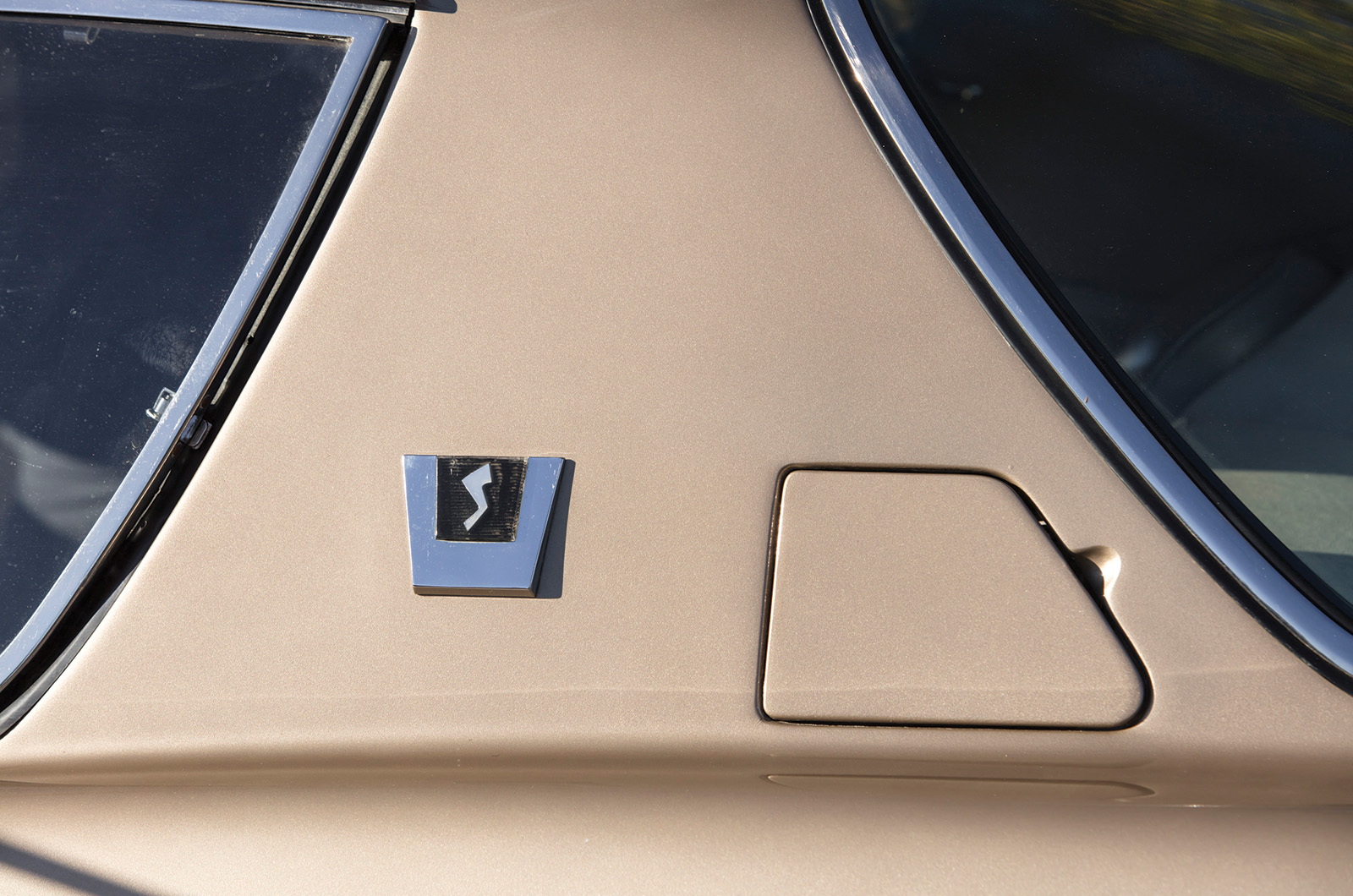 Classic & Sports Car – Studebaker Avanti: back to the future