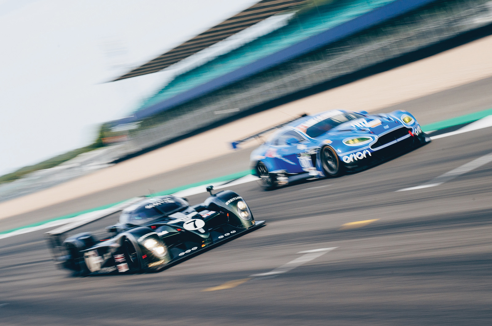 Classic & Sports Car – Inside Supercar Driver’s Secret Meet: undercover millionaire