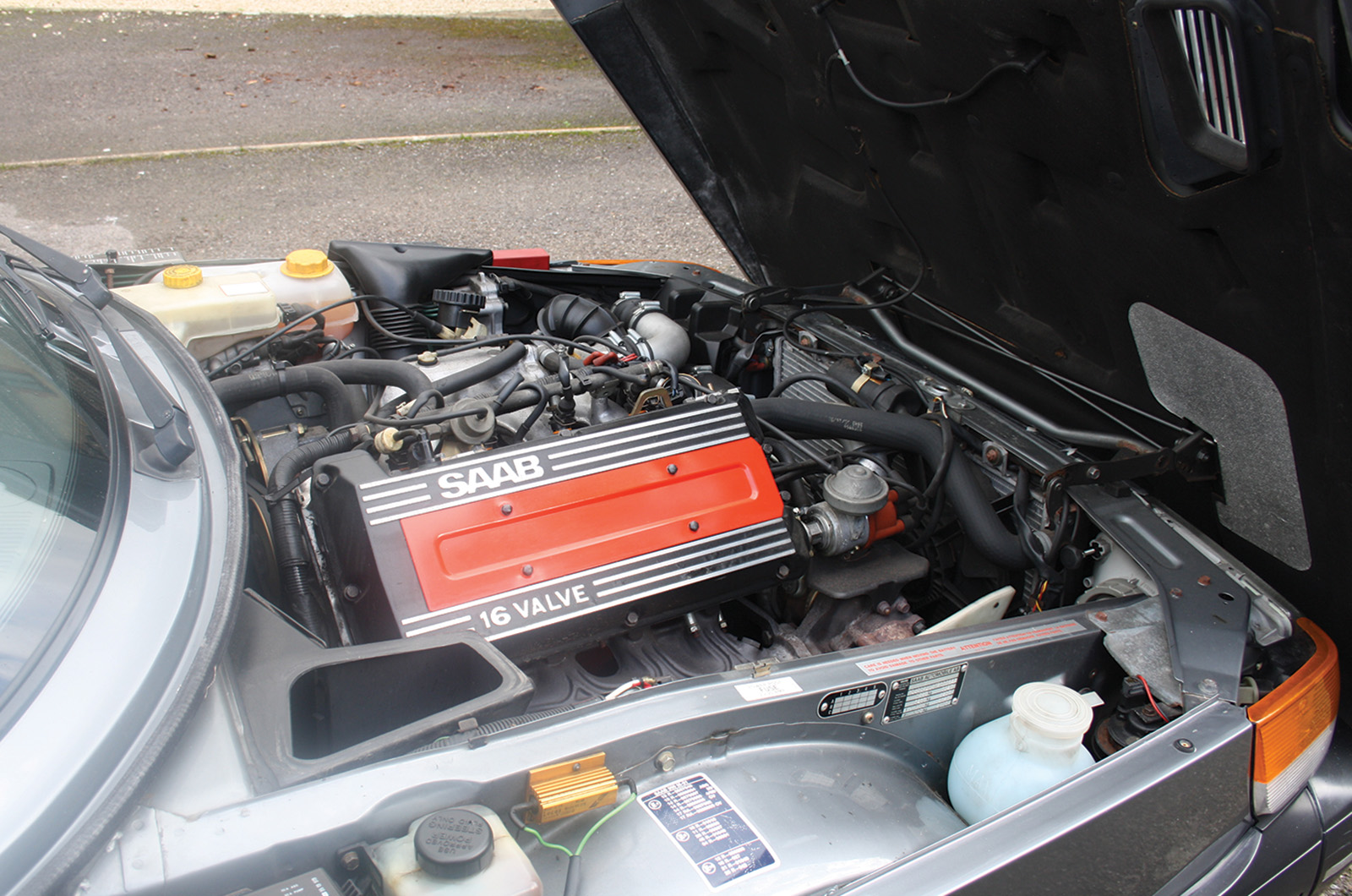 Classic & Sports Car – Your classic: Saab 900 turbo 16S Convertible