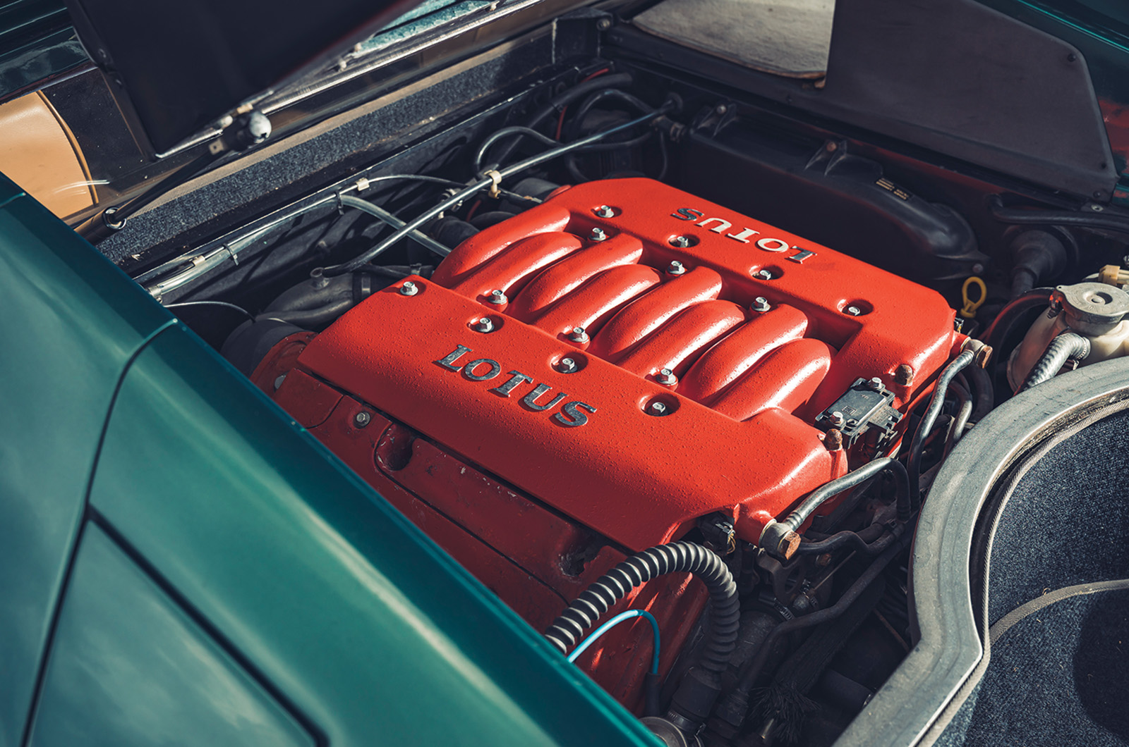 Classic & Sports Car – Best of British V8s: a royal rumble