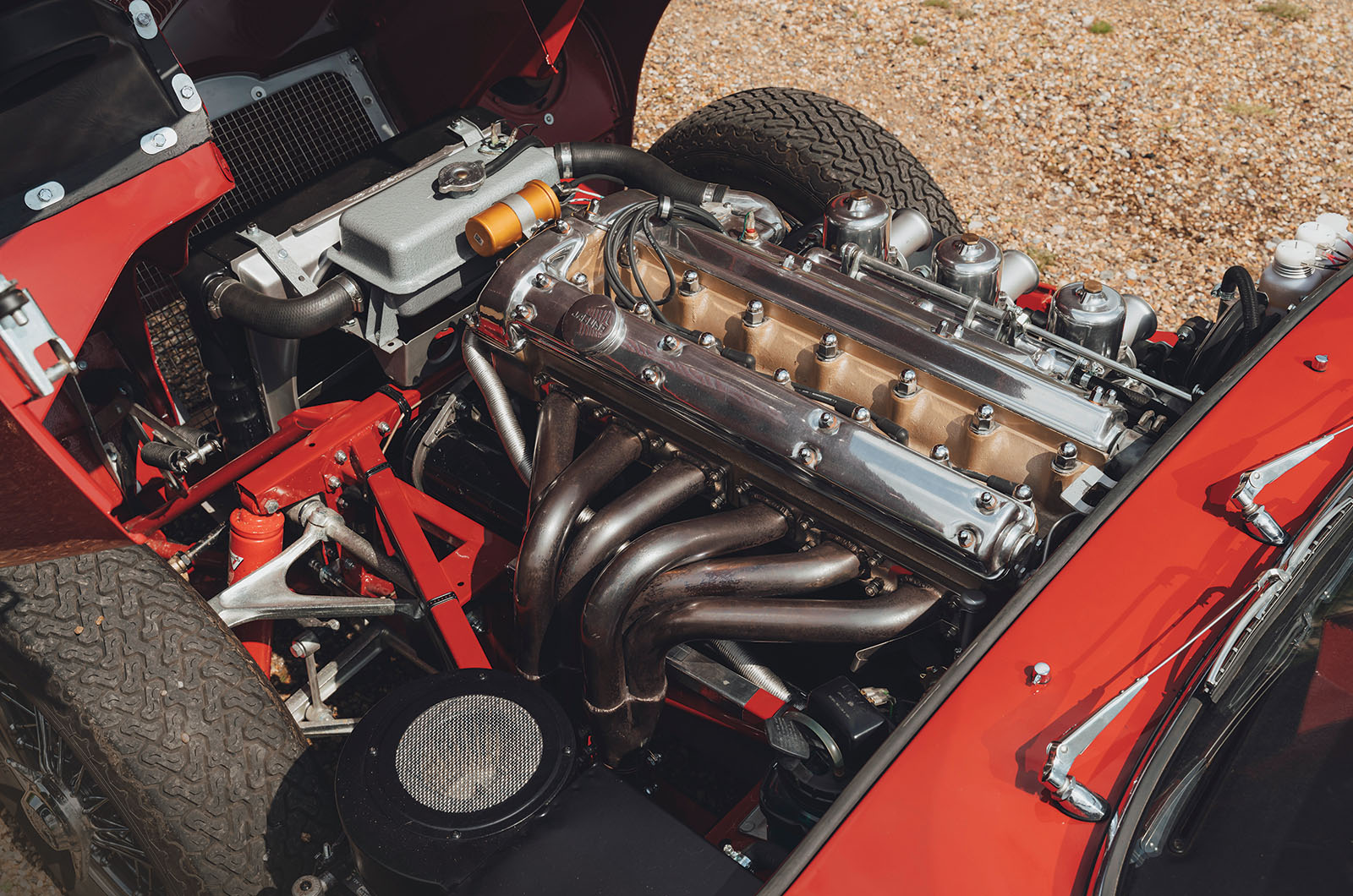 Classic & Sports Car – Jaguar E-type, Mk1 and Mk2: John Coombs’ modified Big Cats