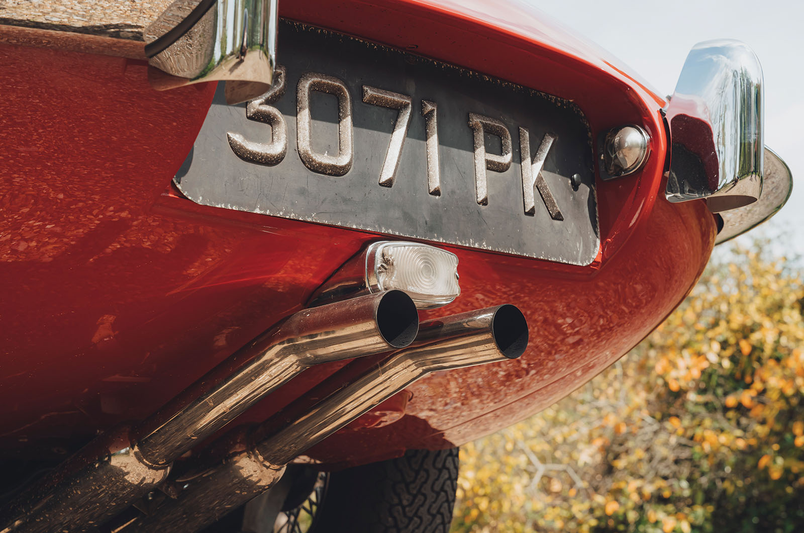 Classic & Sports Car – Jaguar E-type, Mk1 and Mk2: John Coombs’ modified Big Cats