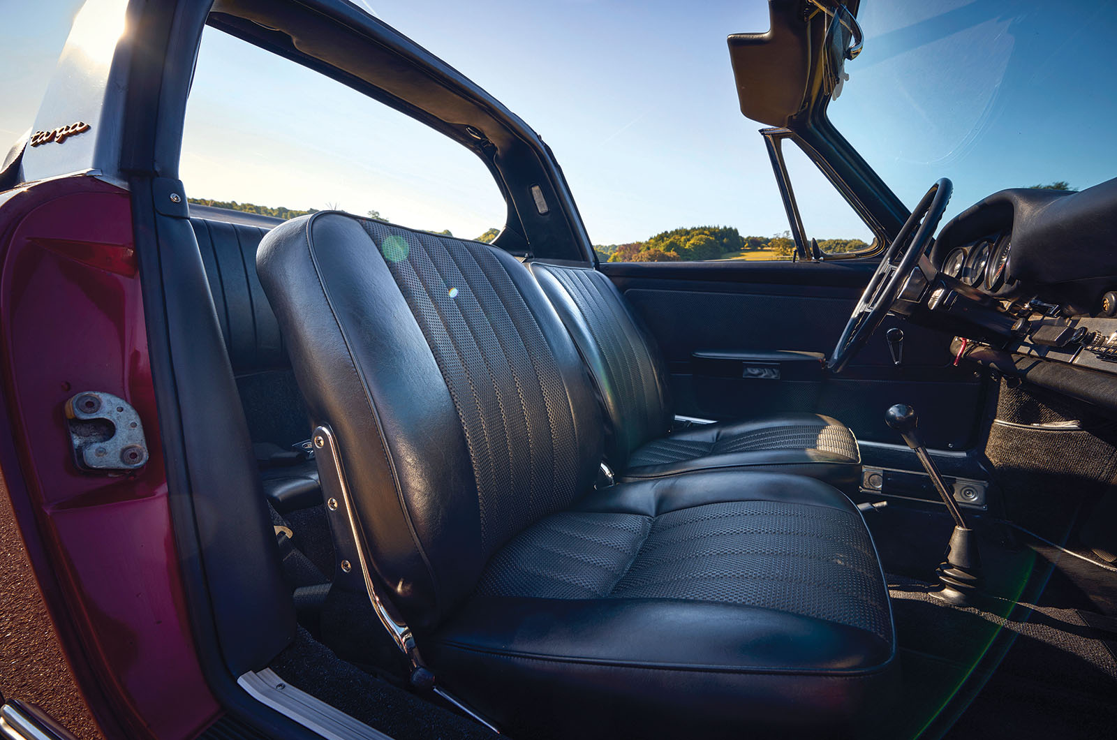 Classic & Sports Car – Porsche 911 targas: lifting the lid