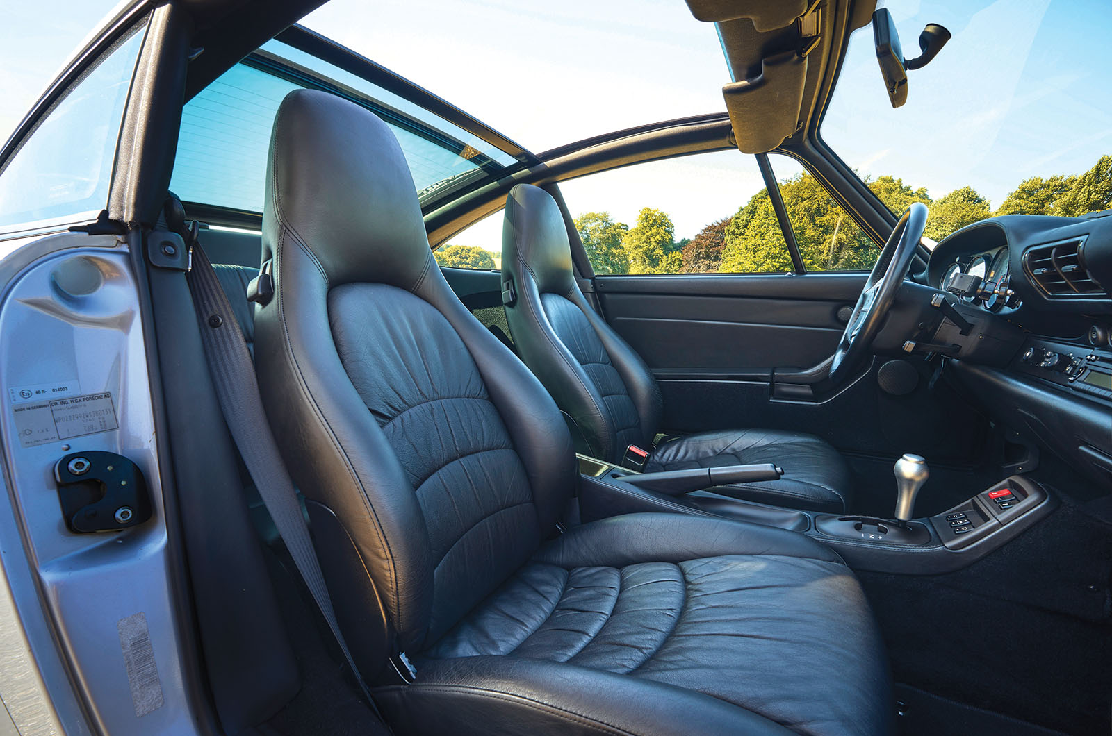 Classic & Sports Car – Porsche 911 targas: lifting the lid