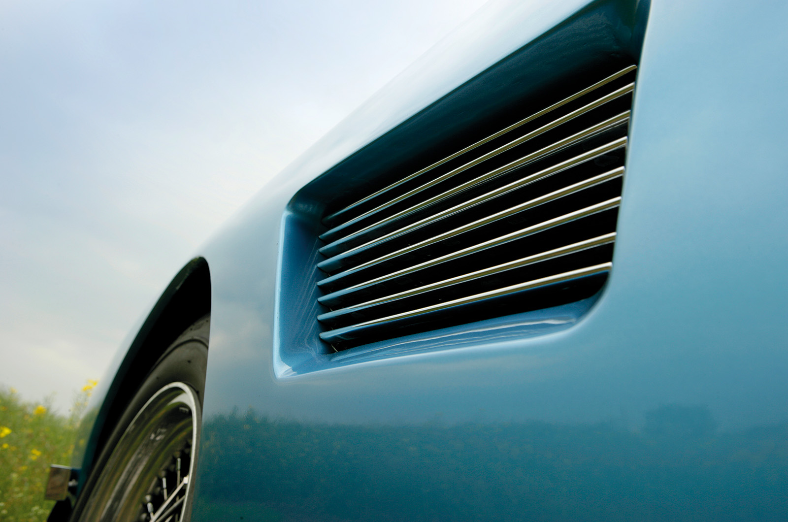 Classic & Sports Car – TVR Trident: at the sharp end