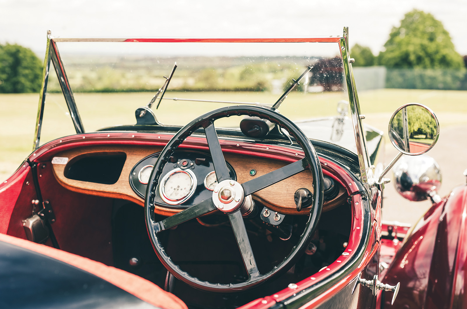 Classic & Sports Car – Wolseley Hornet Special: bodies of evidence