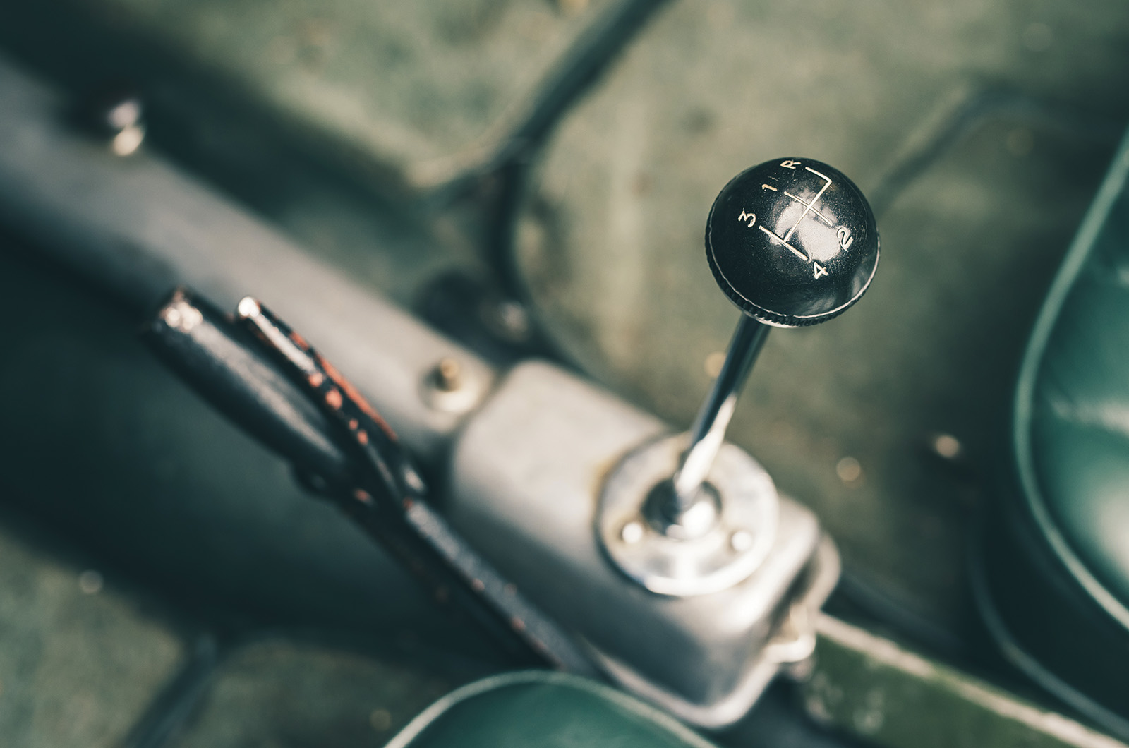 Classic & Sports Car – Wolseley Hornet Special: bodies of evidence