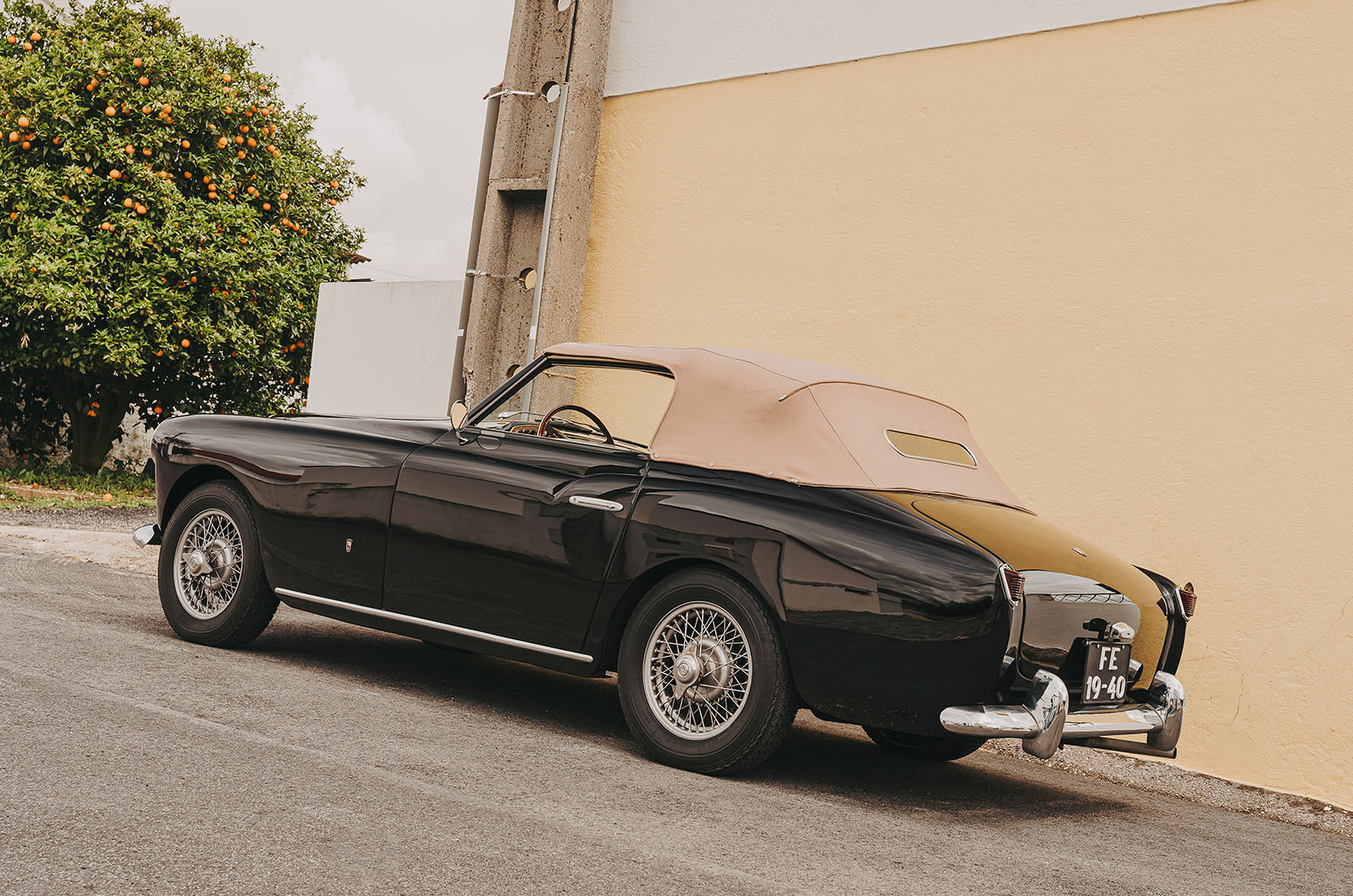 Classic & Sports Car – Arnolt-MG dhc: British engineering, Latin style