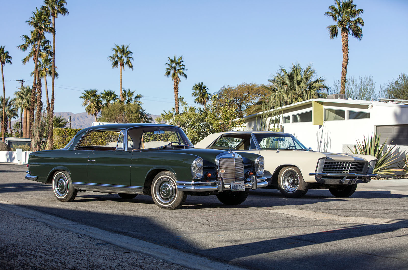 Classic & Sports Car – Buick Riviera vs Mercedes-Benz 250SE Coupé: cut to shape