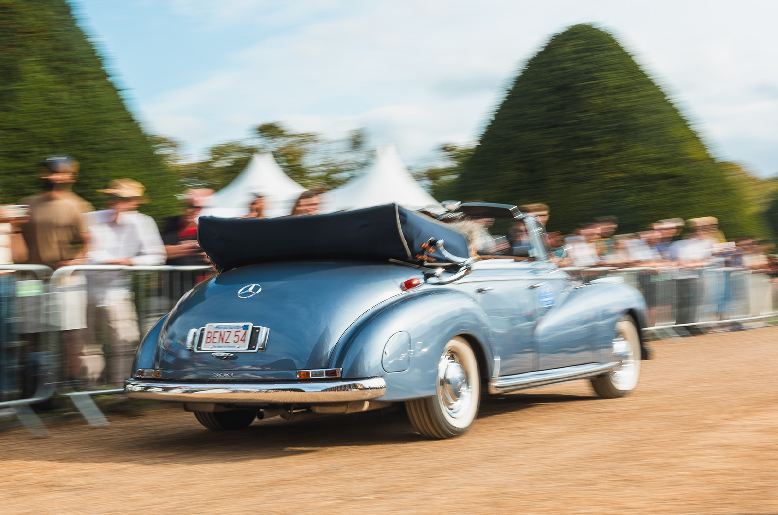 Classic & Sports Car – Concours classics in Wales: glamour on the go