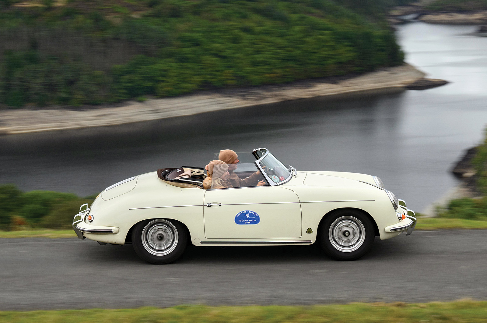 Classic & Sports Car – Concours classics in Wales: glamour on the go