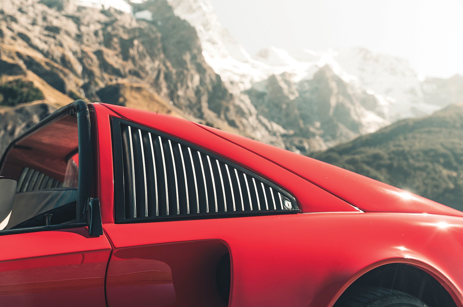 Classic & Sports Car – Ferrari 308GTS: king of the mountains