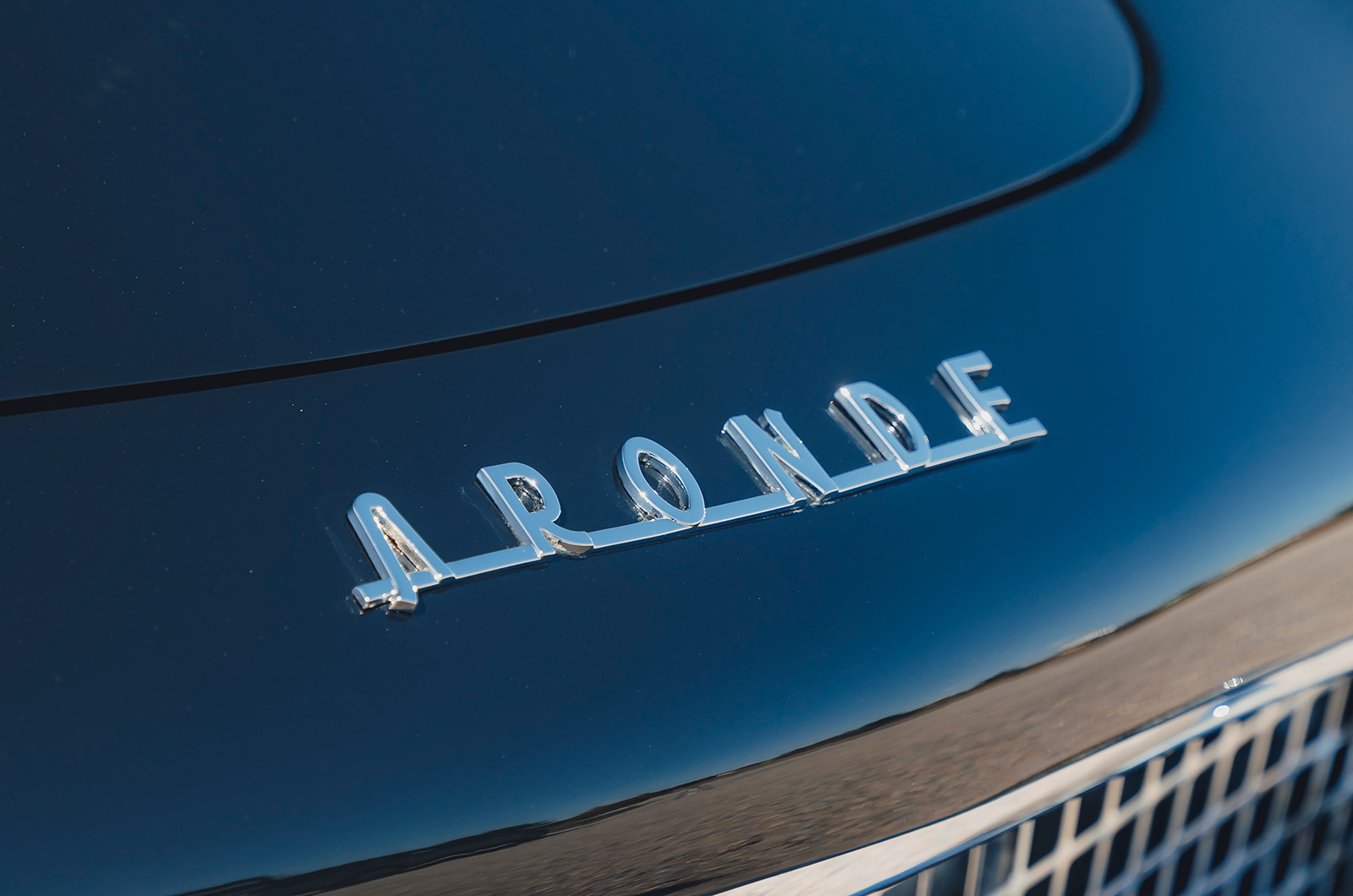 Classic & Sports Car – Simca Aronde Plein Ciel: the sky is the limit