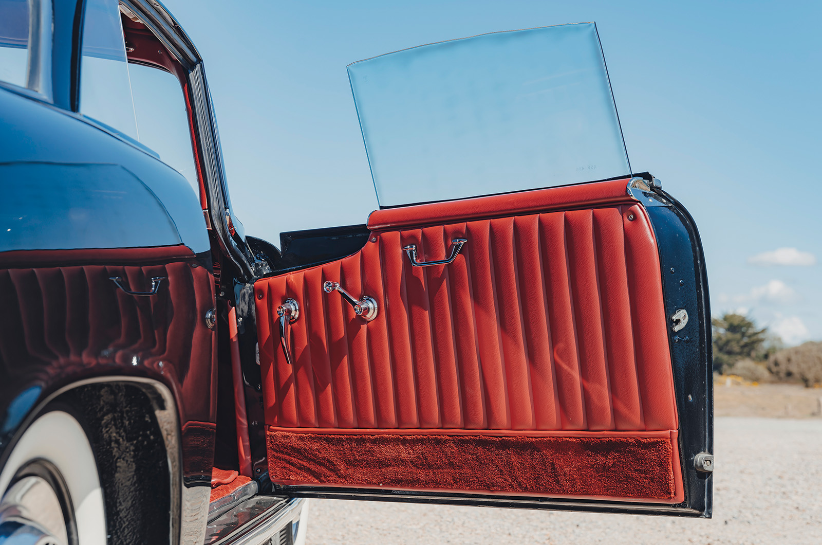 Classic & Sports Car – Simca Aronde Plein Ciel: the sky is the limit