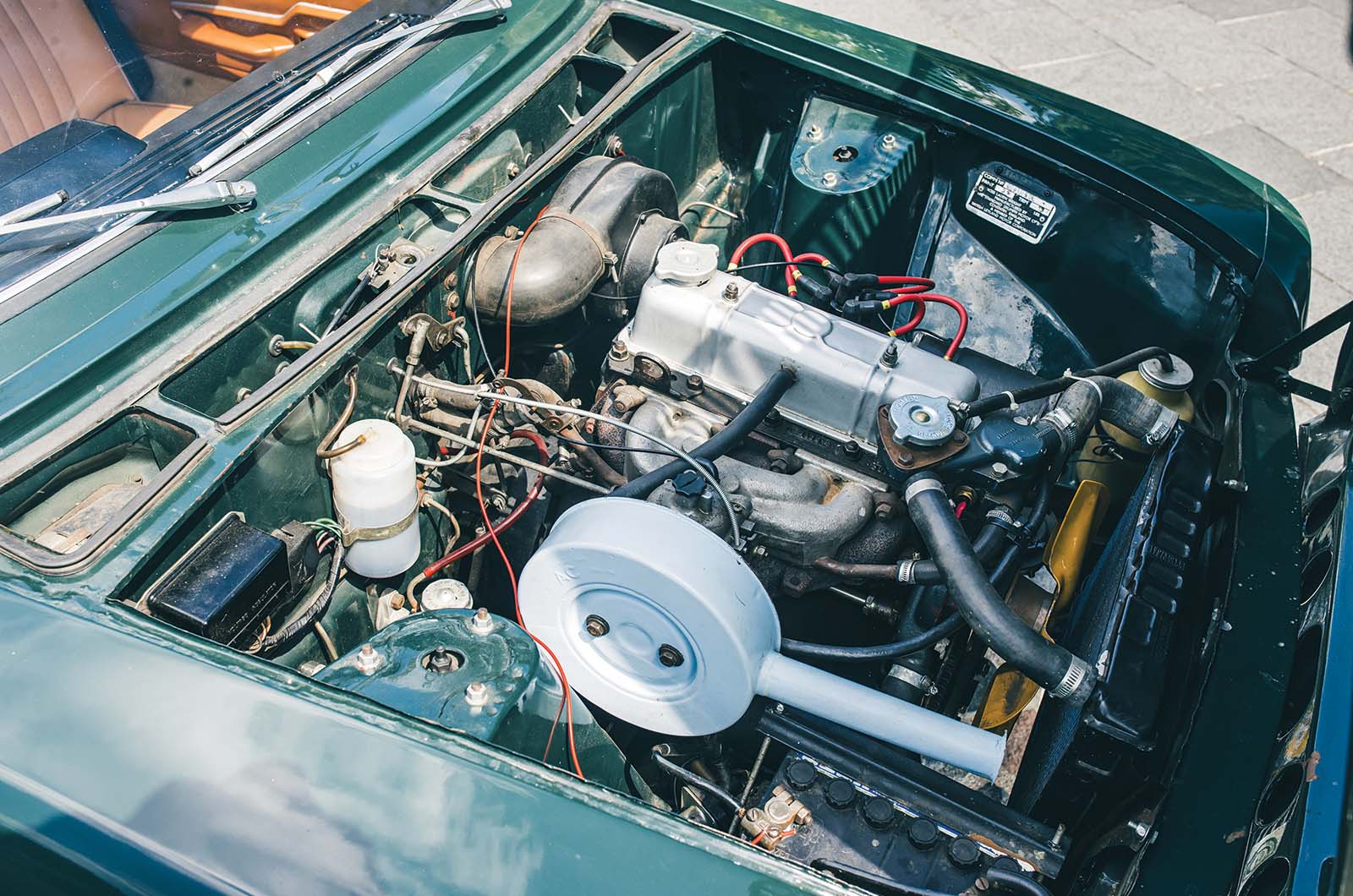 Classic & Sports Car – Triumph 1300, 1500, Toledo and Dolomite Sprint: saloon selectives