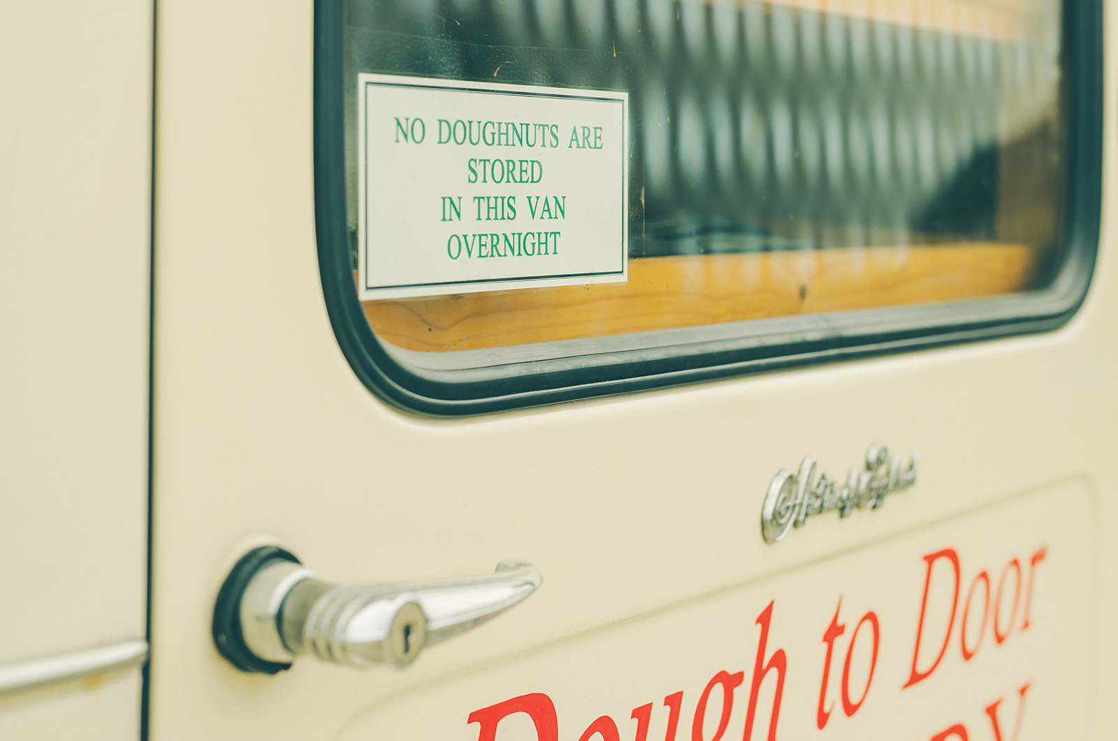 Classic & Sports Car – Wallace & Gromit’s Austin A35: a labour of loaf