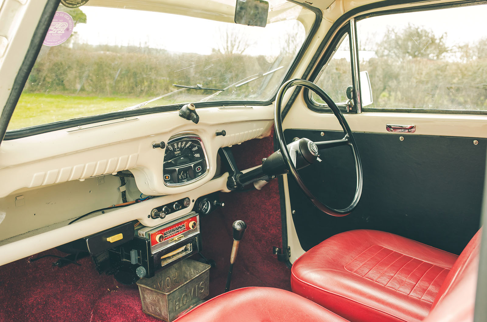 Classic & Sports Car – Wallace & Gromit’s Austin A35: a labour of loaf