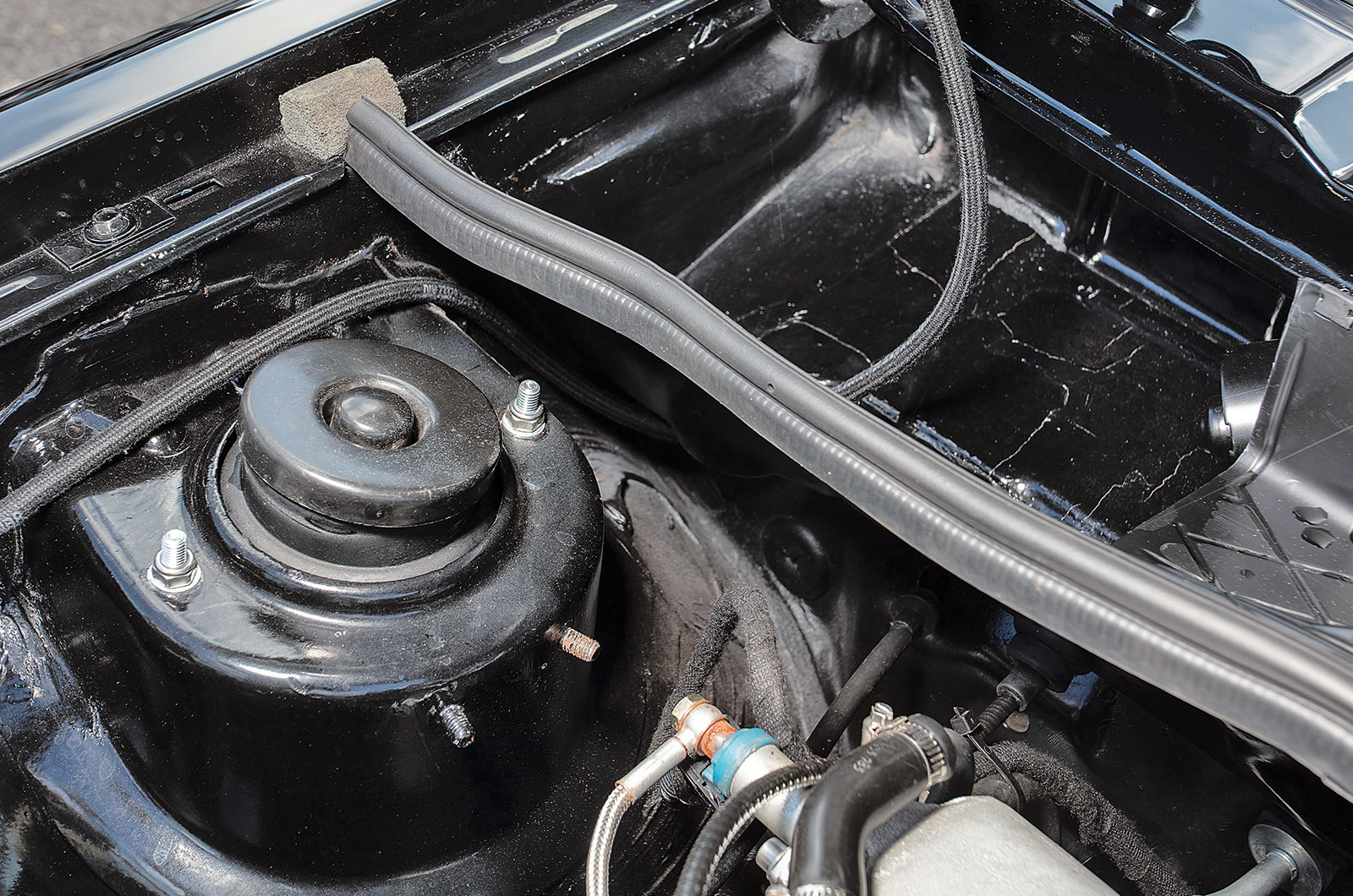 Classic & Sports Car  – Buyer’s guide: Volkswagen Golf GTI Mk1