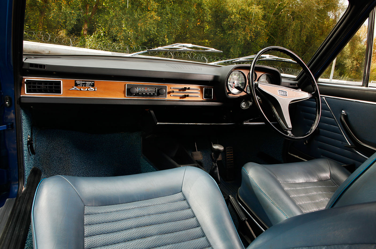 Classic & Sports Car – Ford, Triumph, Volvo, Rover, Audi, Datsun, Wolseley and Vauxhall: barge poll